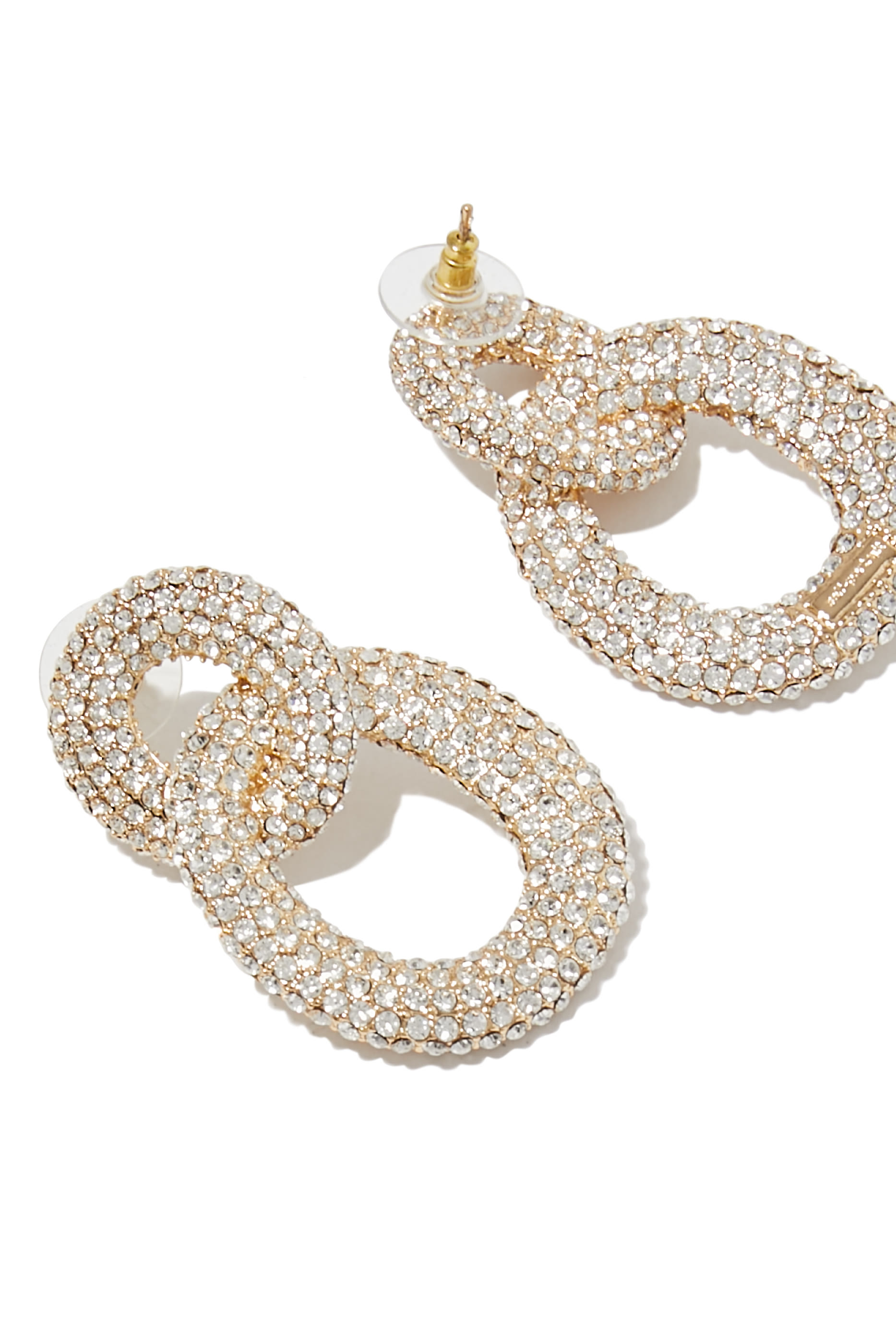 أقراط بحلقات مرصعة بكريستال