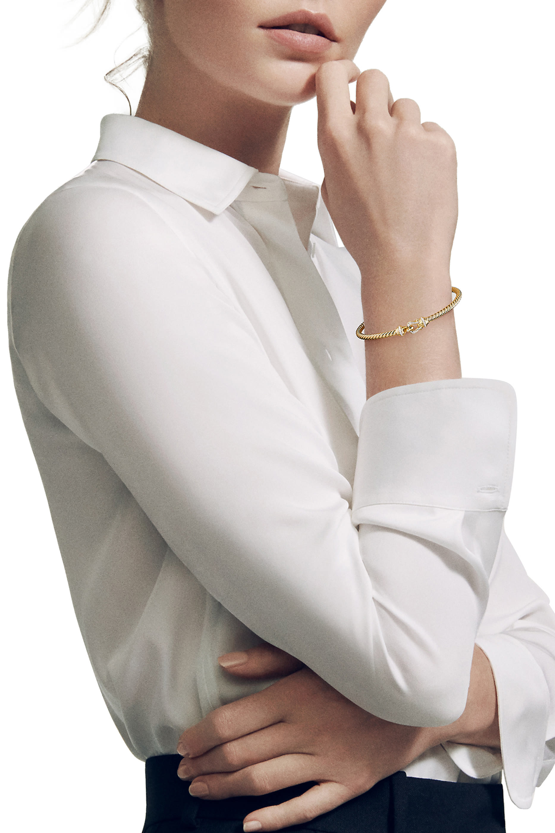 سوار كابل بمشبك مرصع بالماس ذهب عيار 18