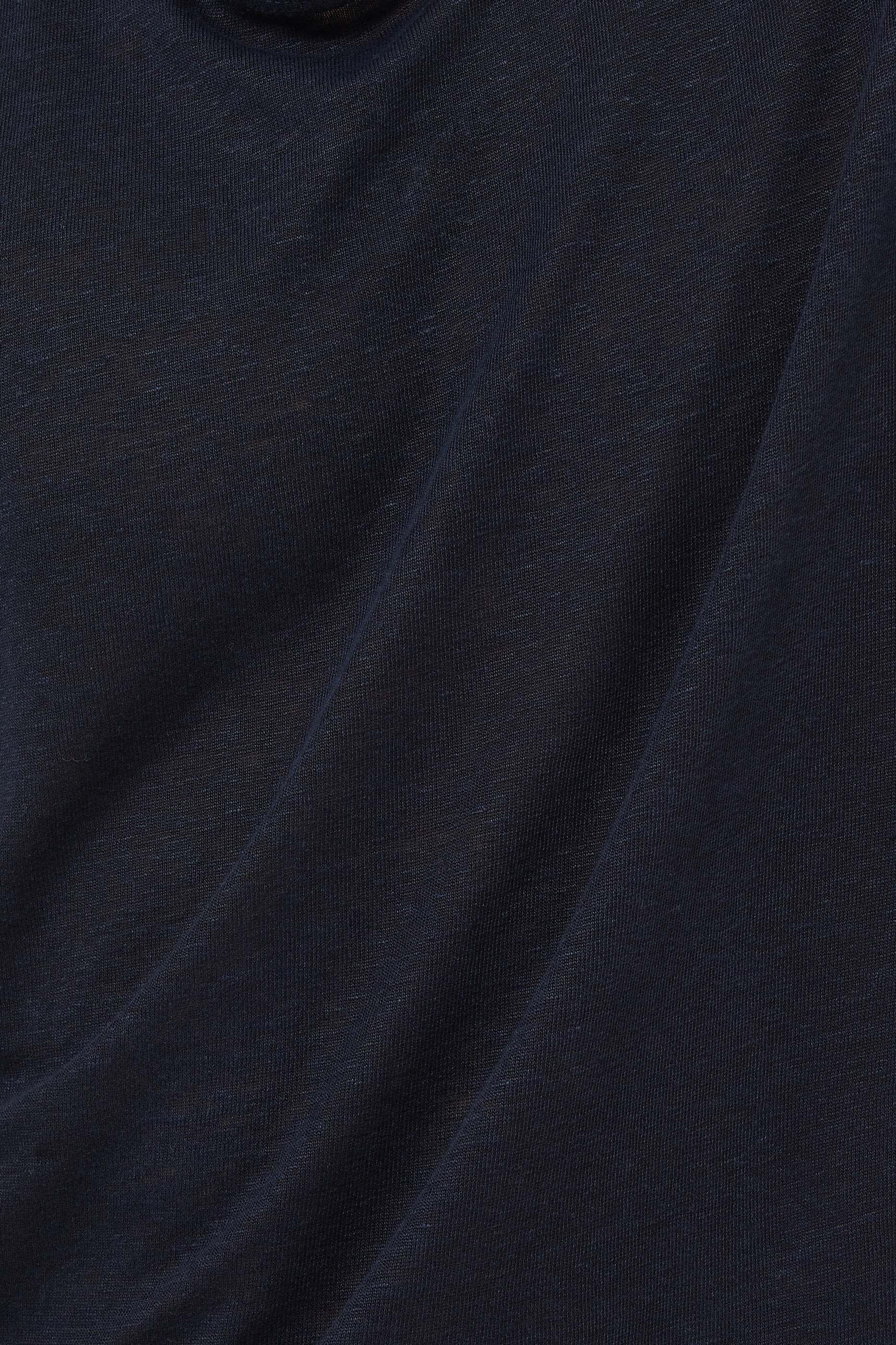 تيشيرت أساسي