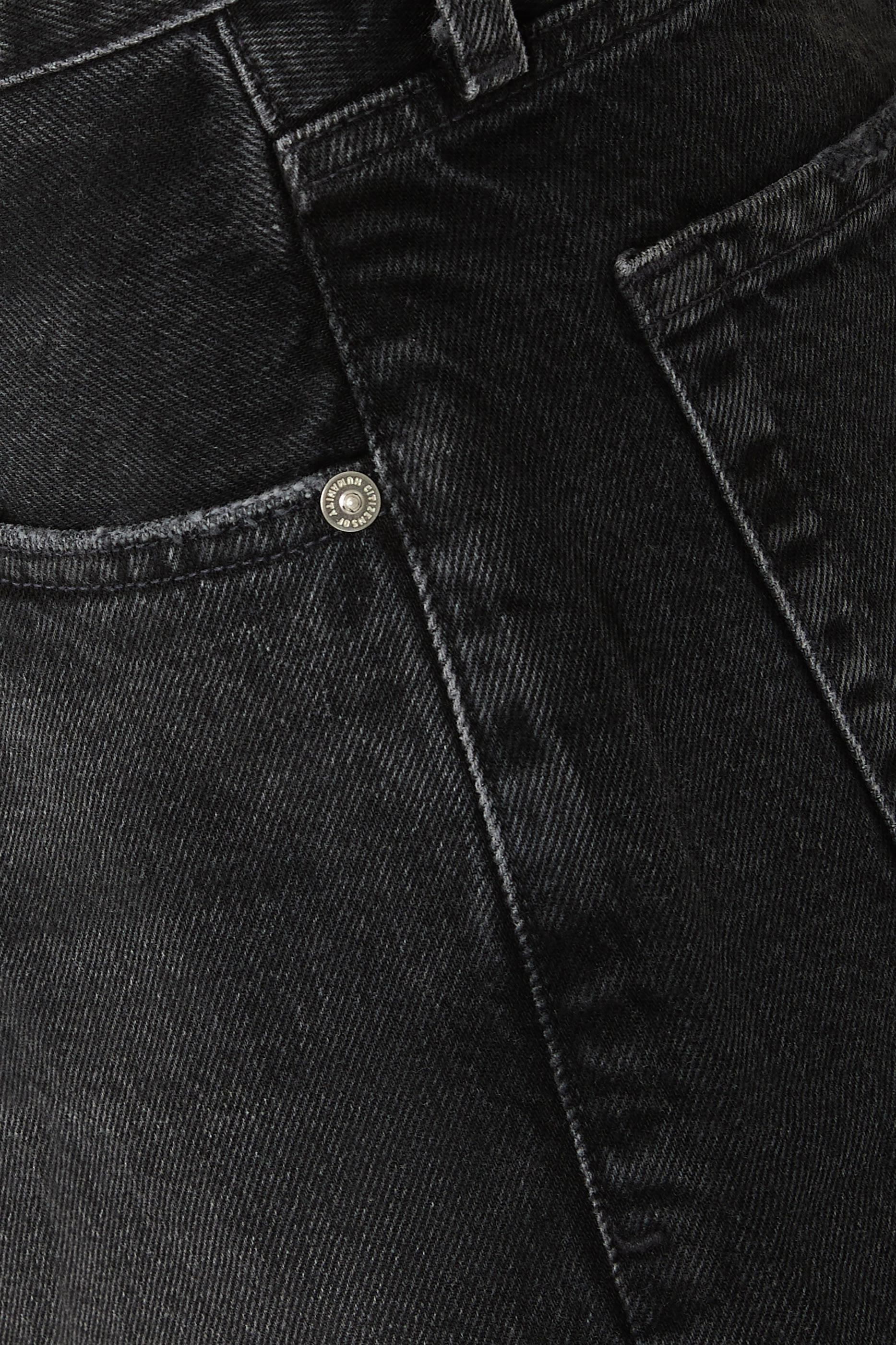 بنطال جينز ميرو بقصة ساق أسطوانية مريحة خامة ناعمة