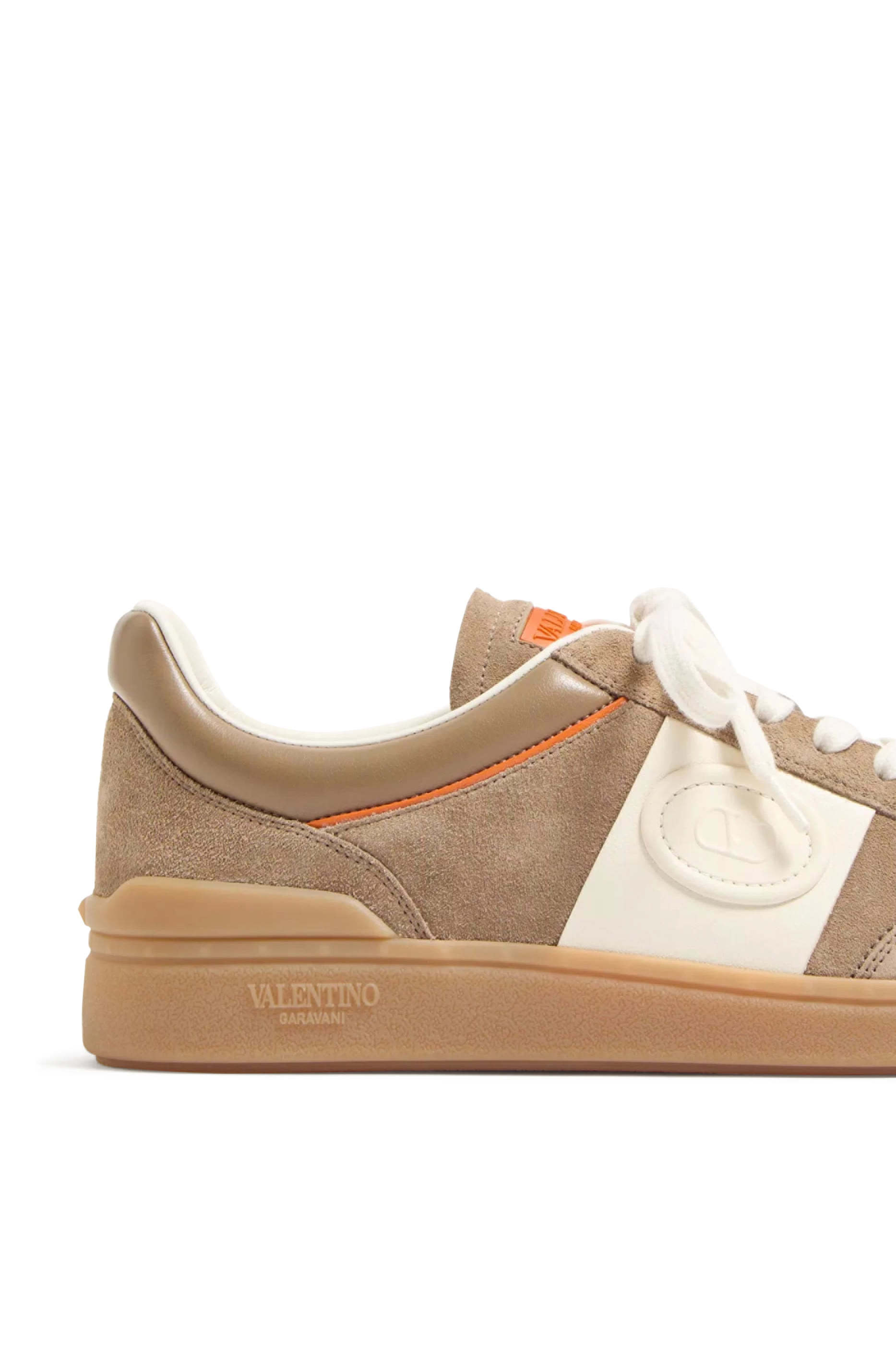 سنيكرز أبفيلاج