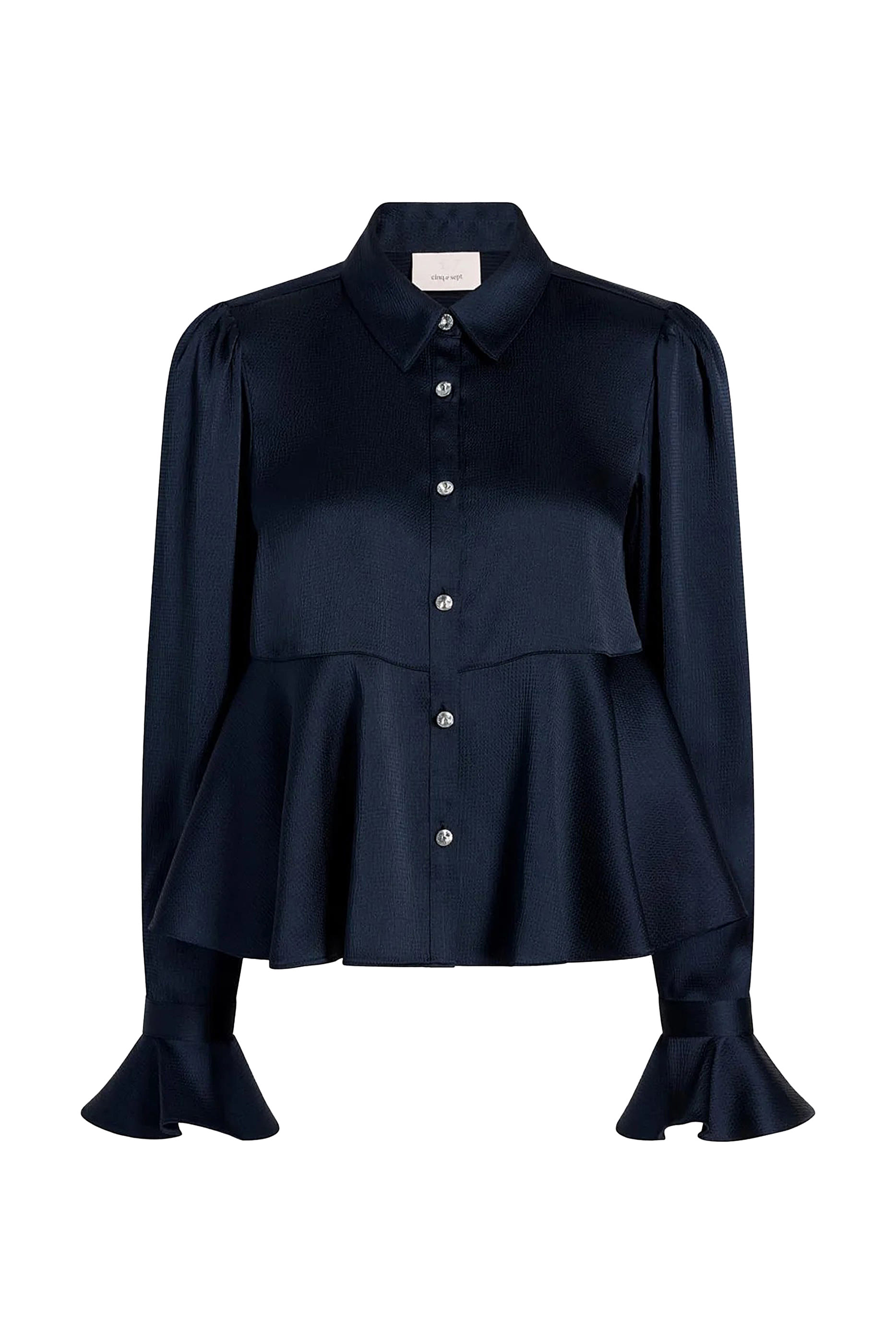 بلوزة إيزور