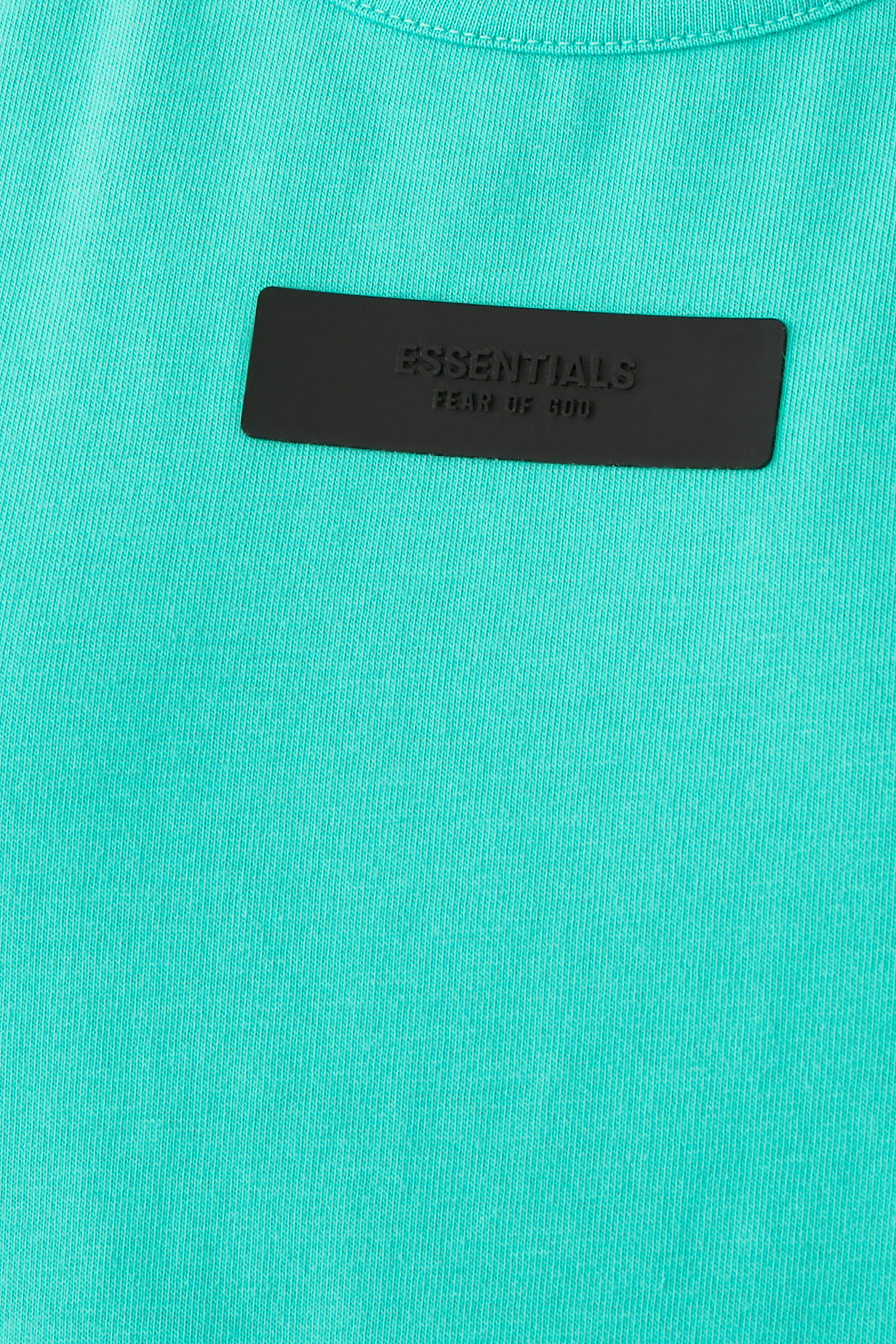 بلوزة بلا أكمام بشعار الماركة