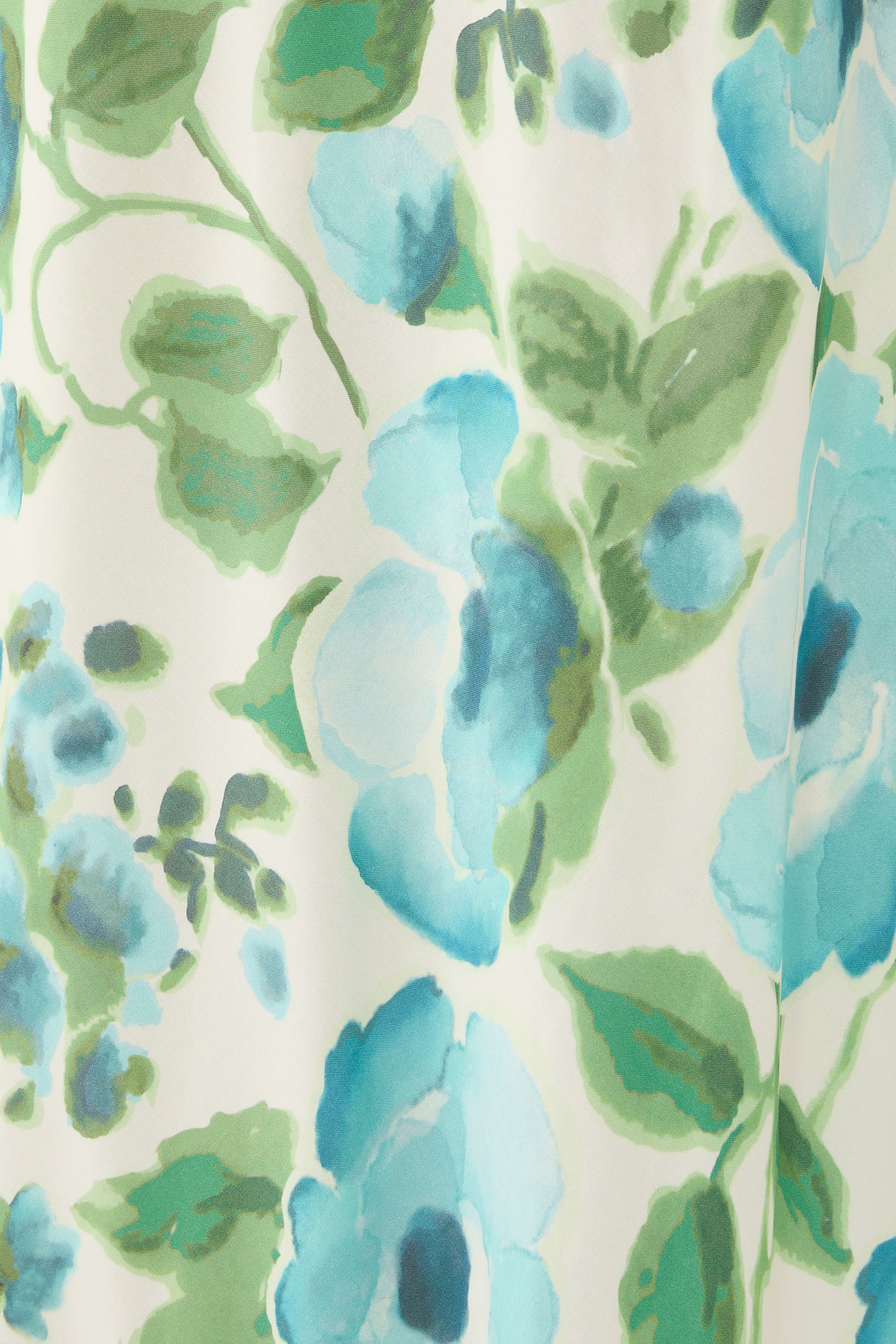 فستان طويل سهل الارتداء