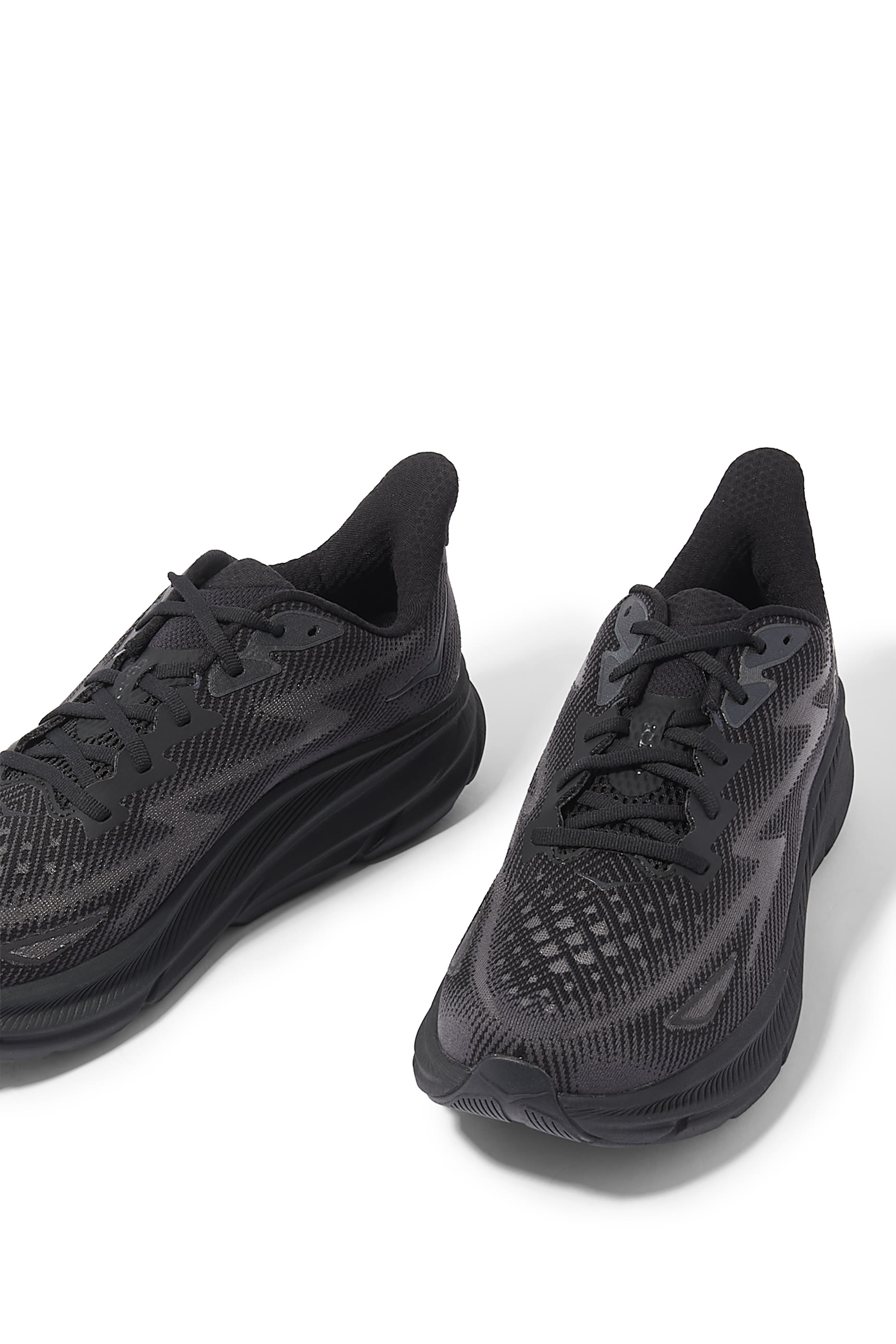 سنيكرز كليفتون 9