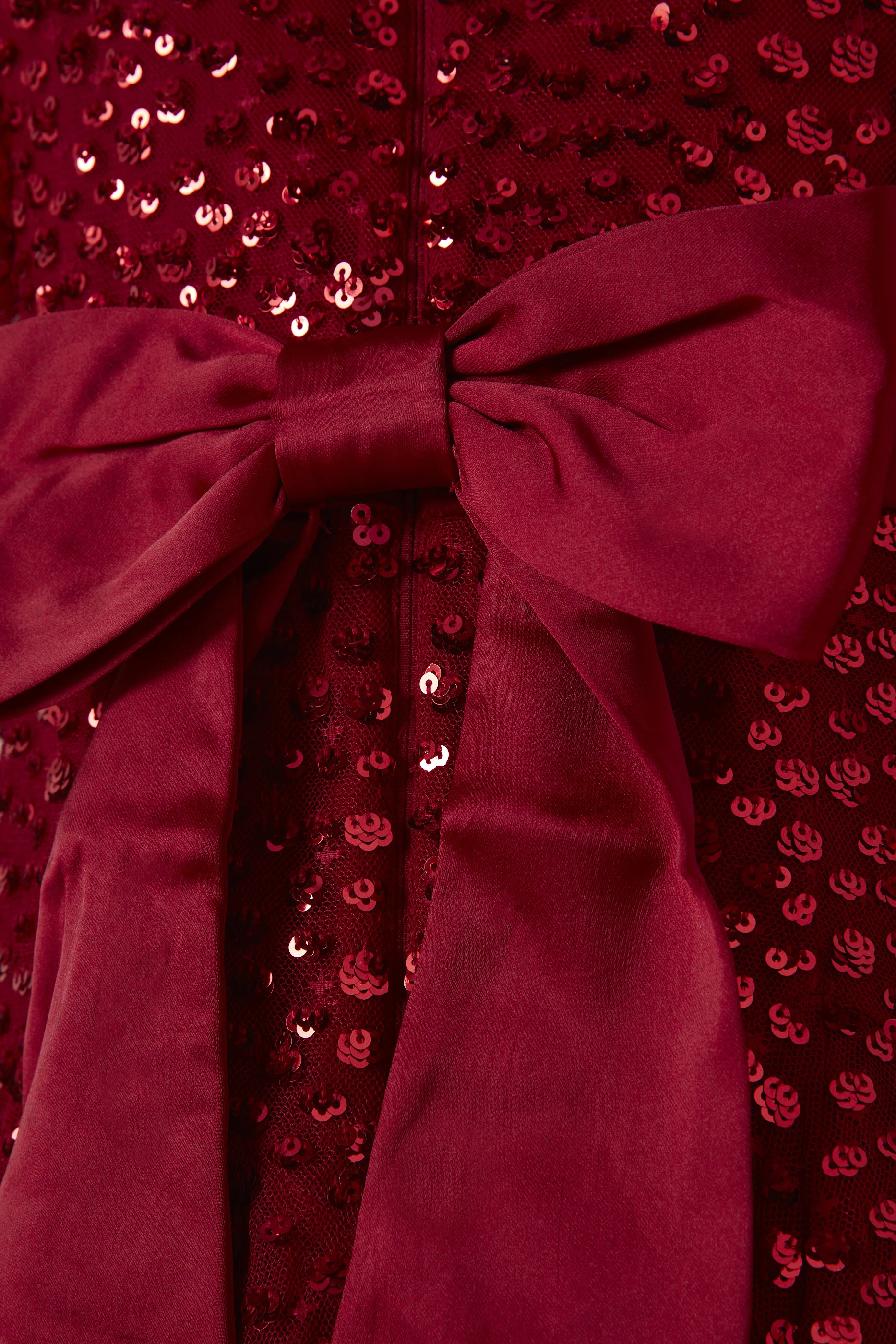 فستان سهرة بأكمام طويلة مزين بترتر للأطفال