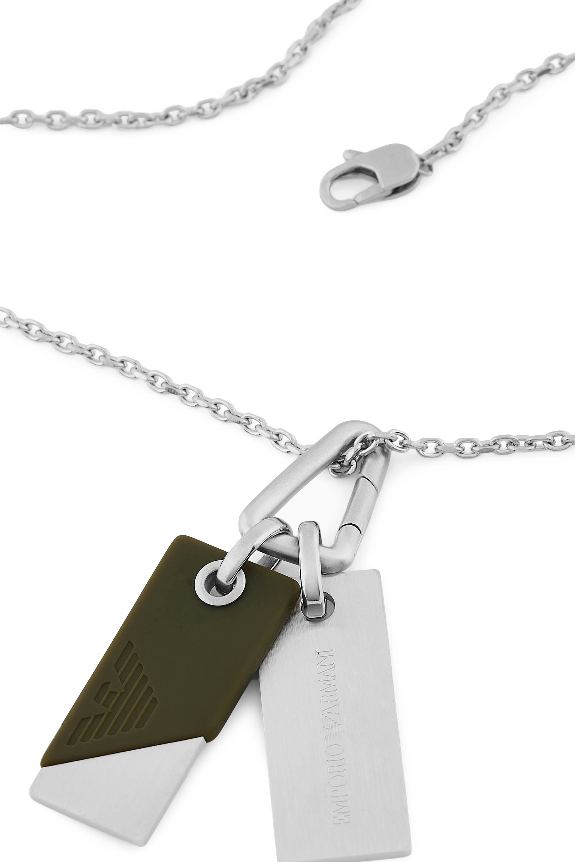 قلادة بشعار الماركة، فضة