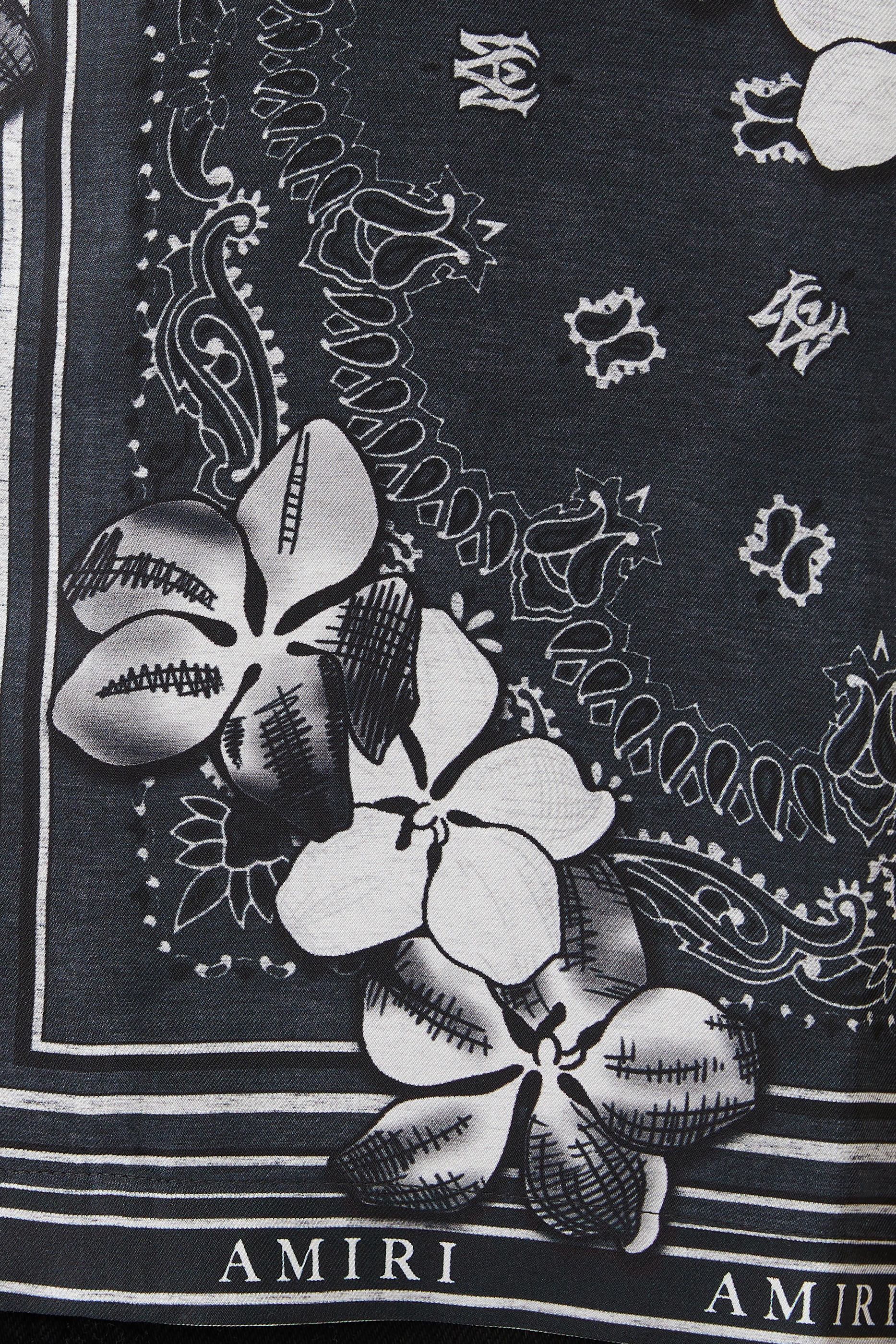 قميص بولينج بنقشة باندانا بزهور