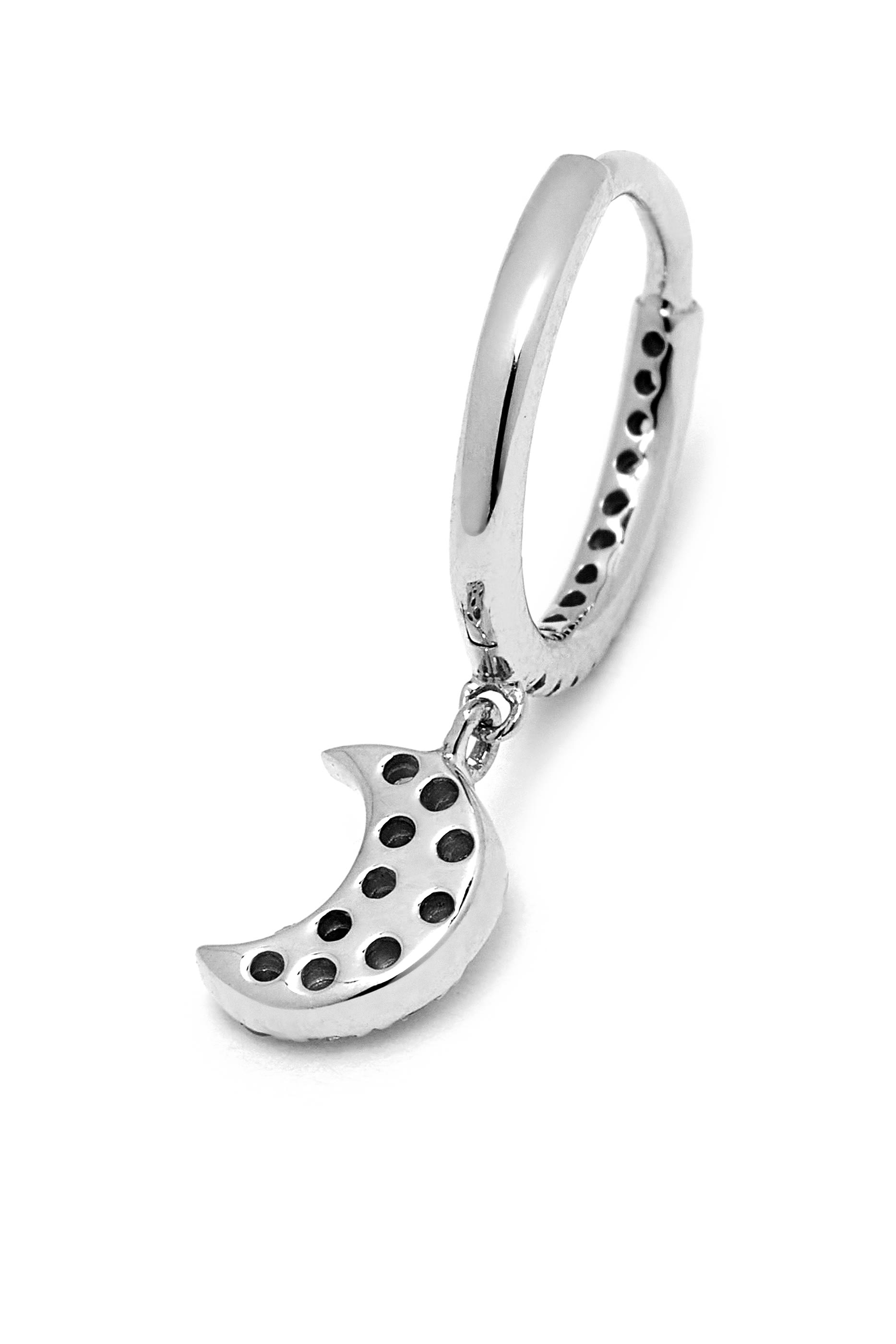 قرط بيرسينج بتصميم هلال مرصع بماس بافيه