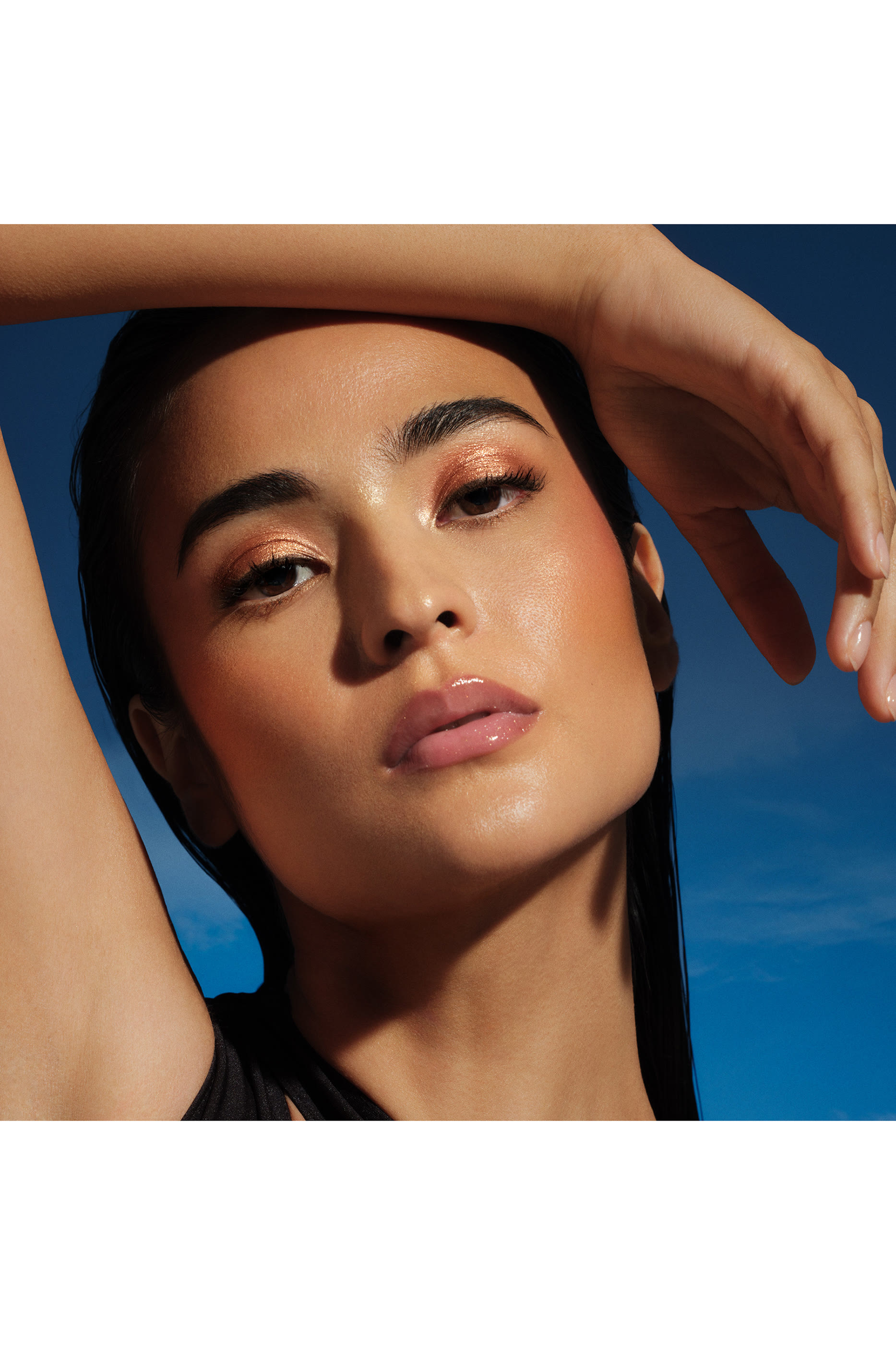 لوحة هوت إسكيب للخدود