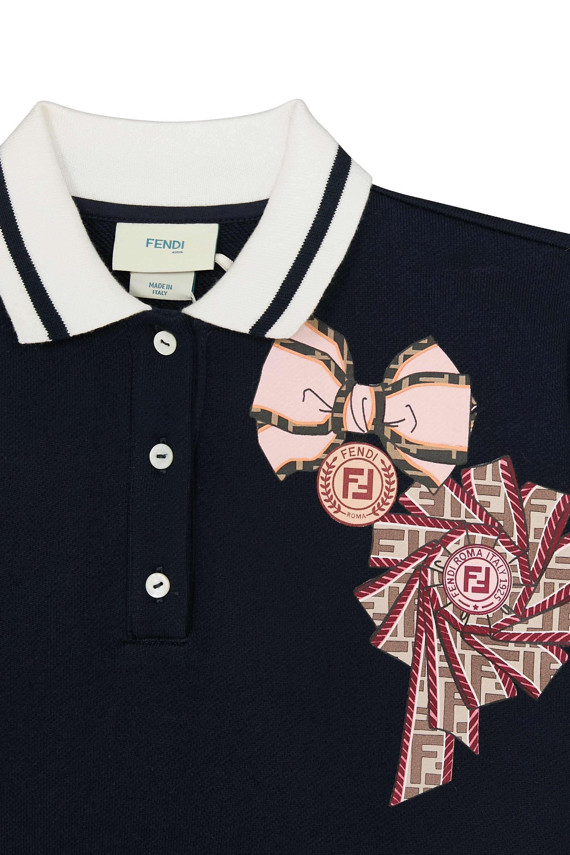 قميص بولو بشعار الماركة للأطفال