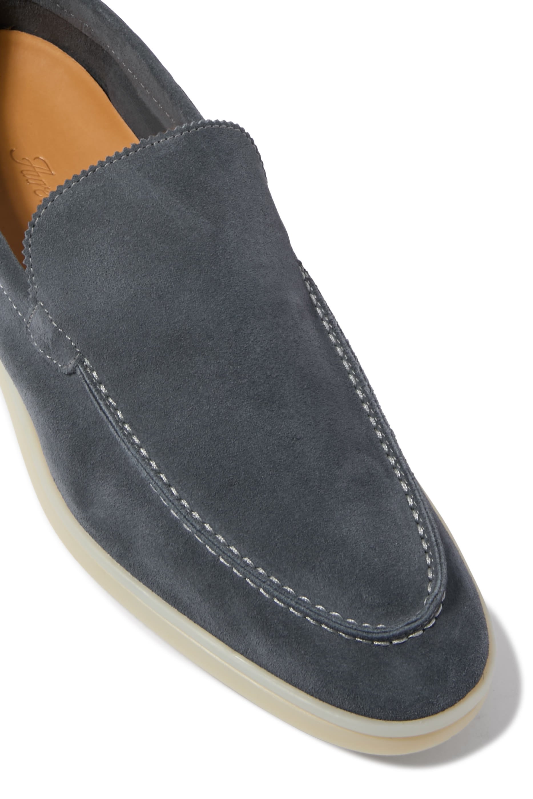 حذاء يات سهل الارتداء