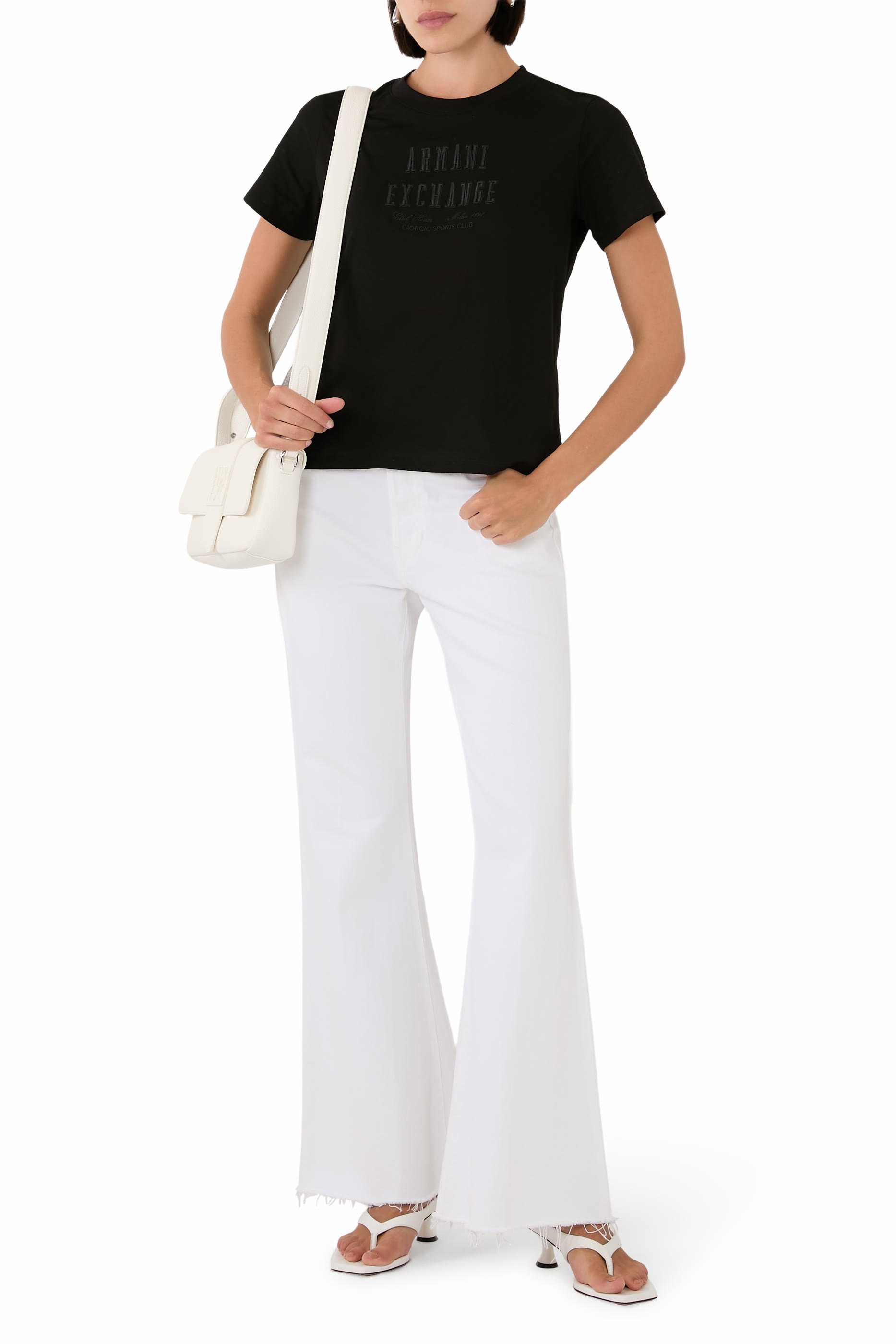 تيشيرت كلوب هاوس بشعار الماركة