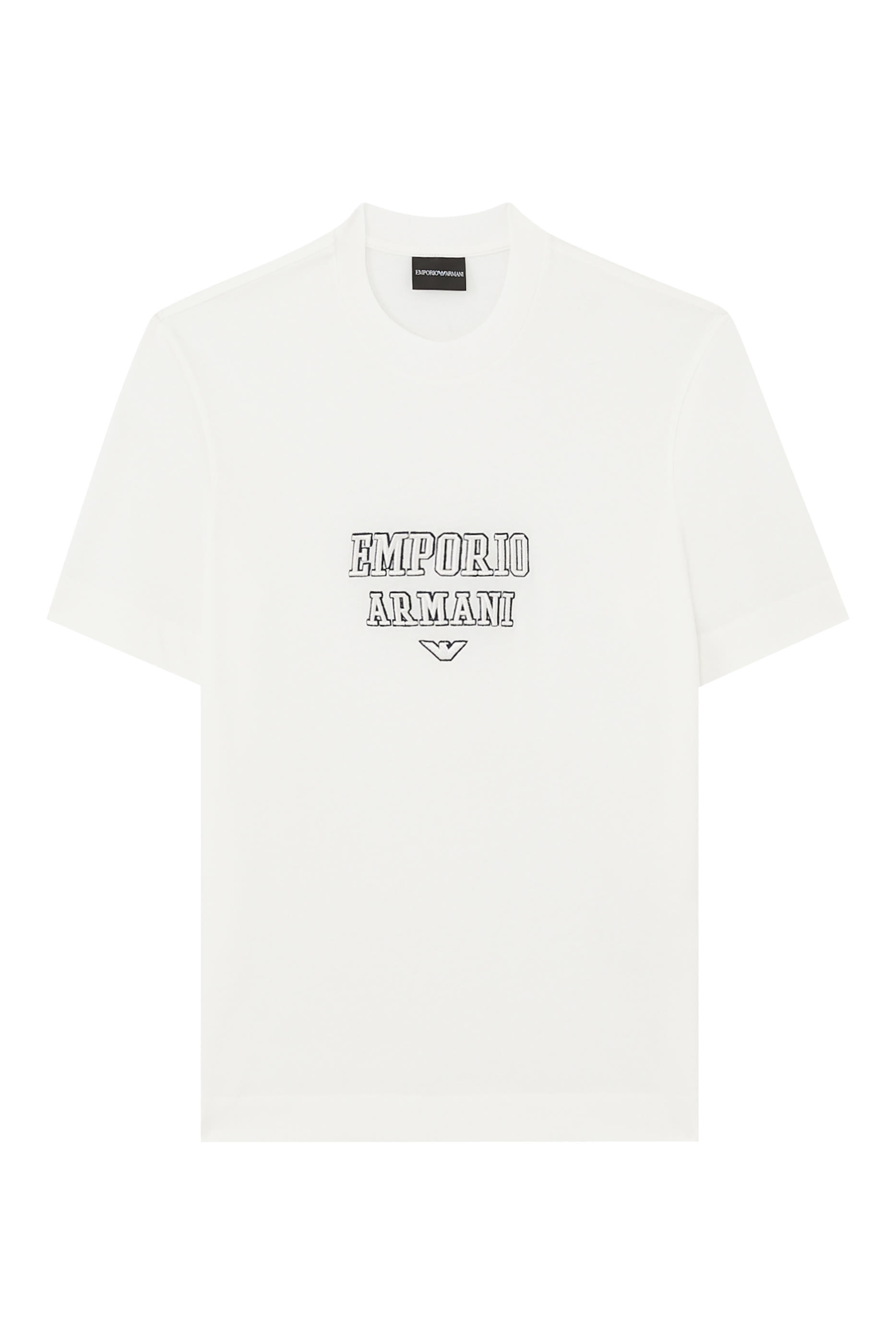 تيشيرت بشعار الماركة بحجم كبير