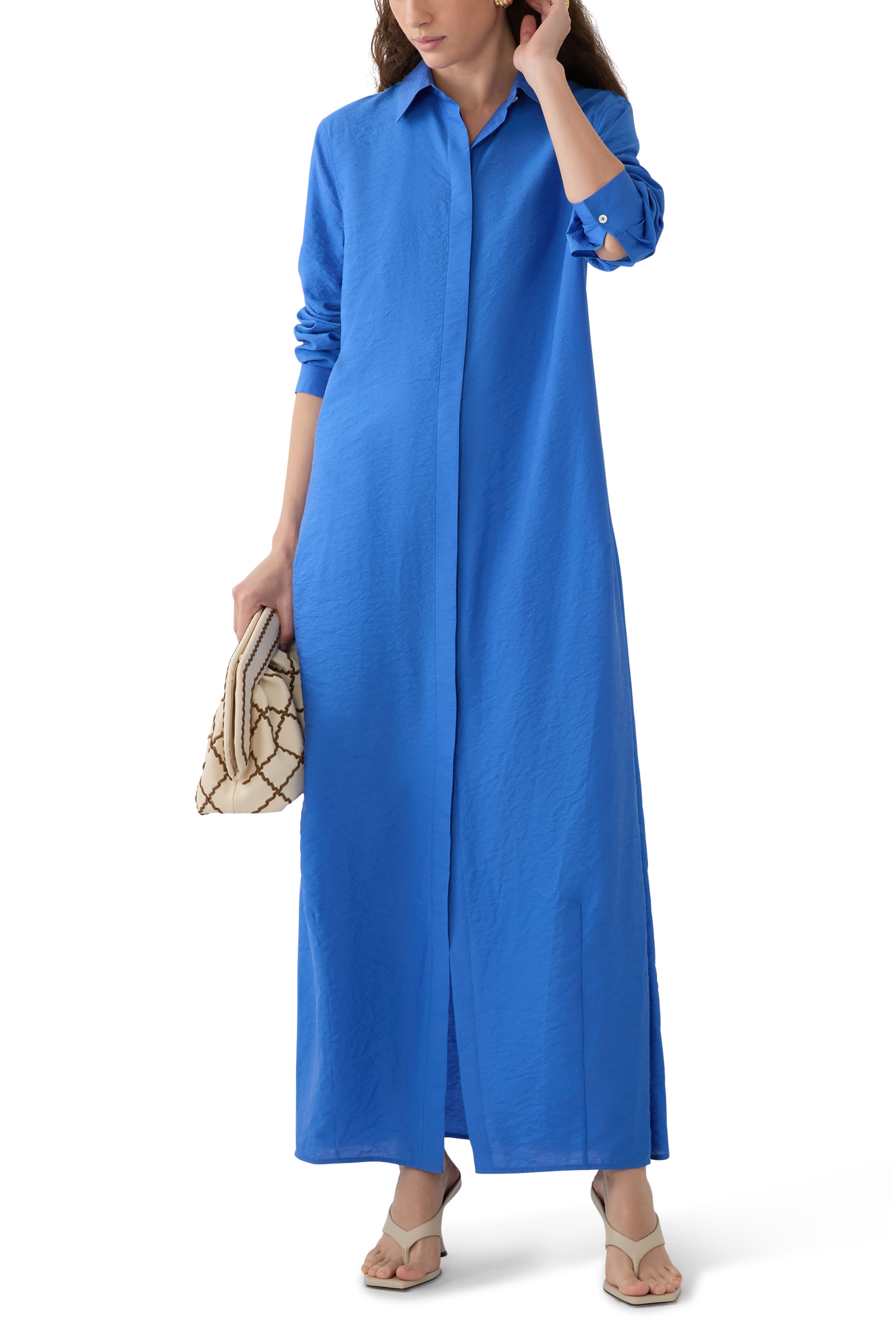 فستان بتصميم قميص بقصة واسعة