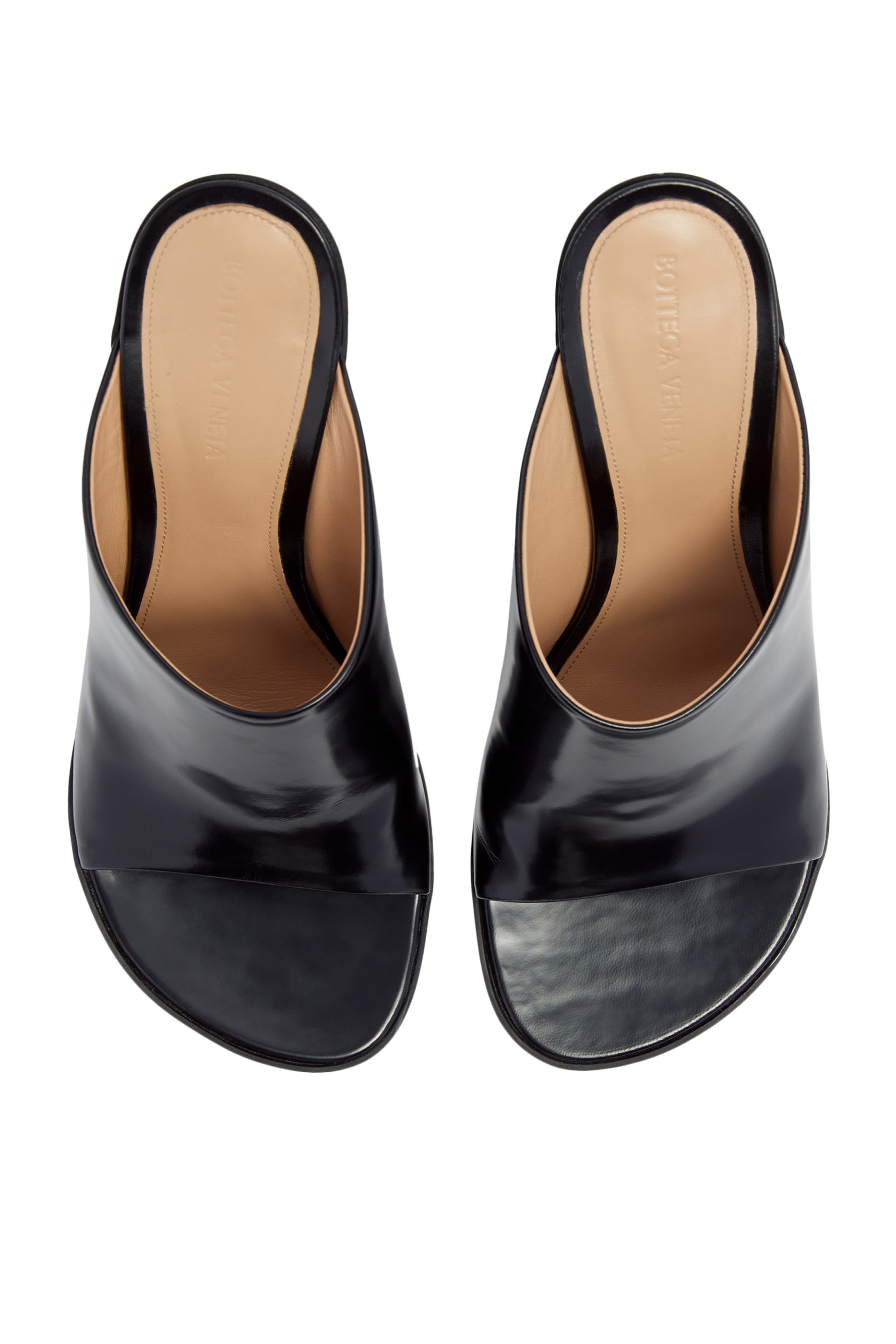 حذاء أتوميك مفتوح من الخلف جلد بكعب 90 مم