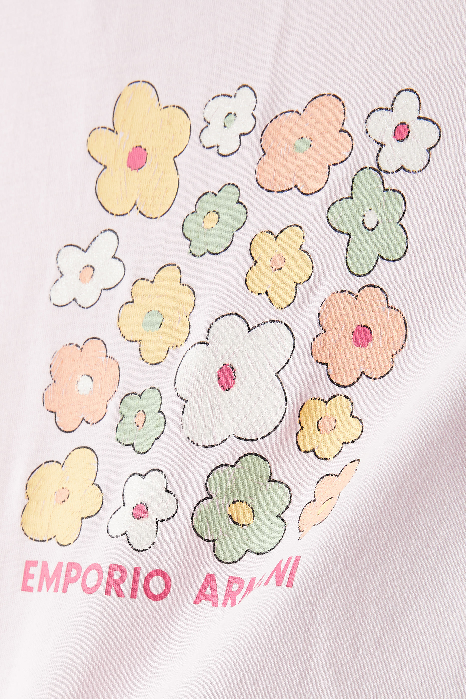 تيشيرت بشعار الماركة للأطفال