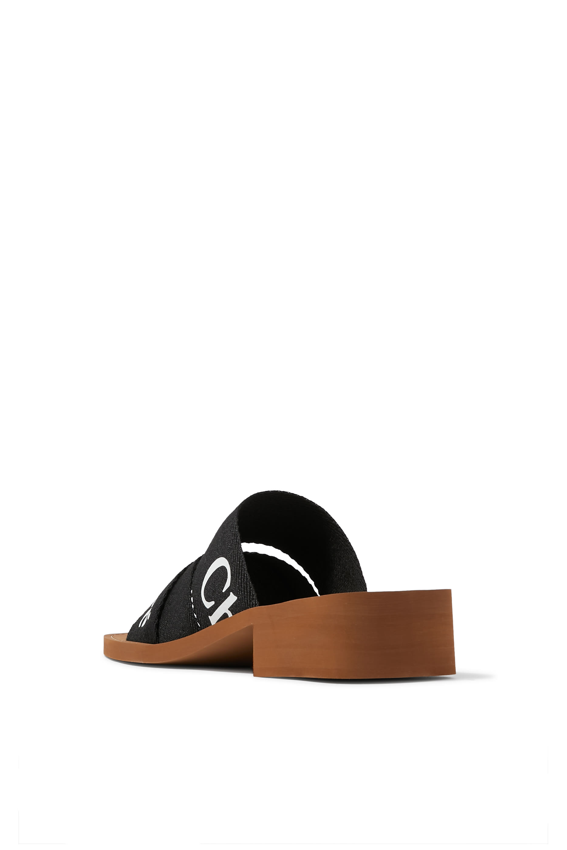 حذاء وودي 45 مفتوح من الخلف