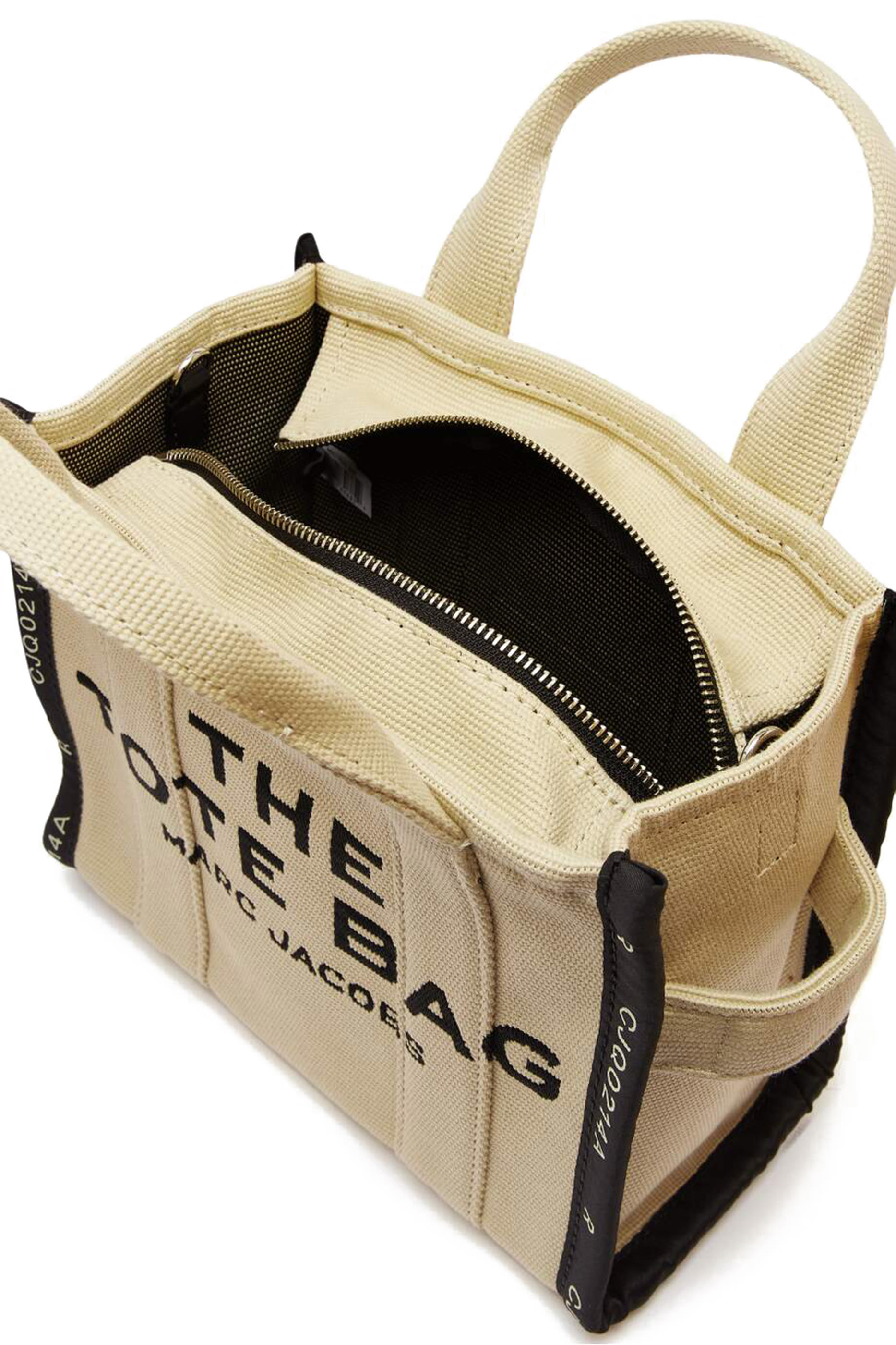 حقيبة يد كبيرة جاكار