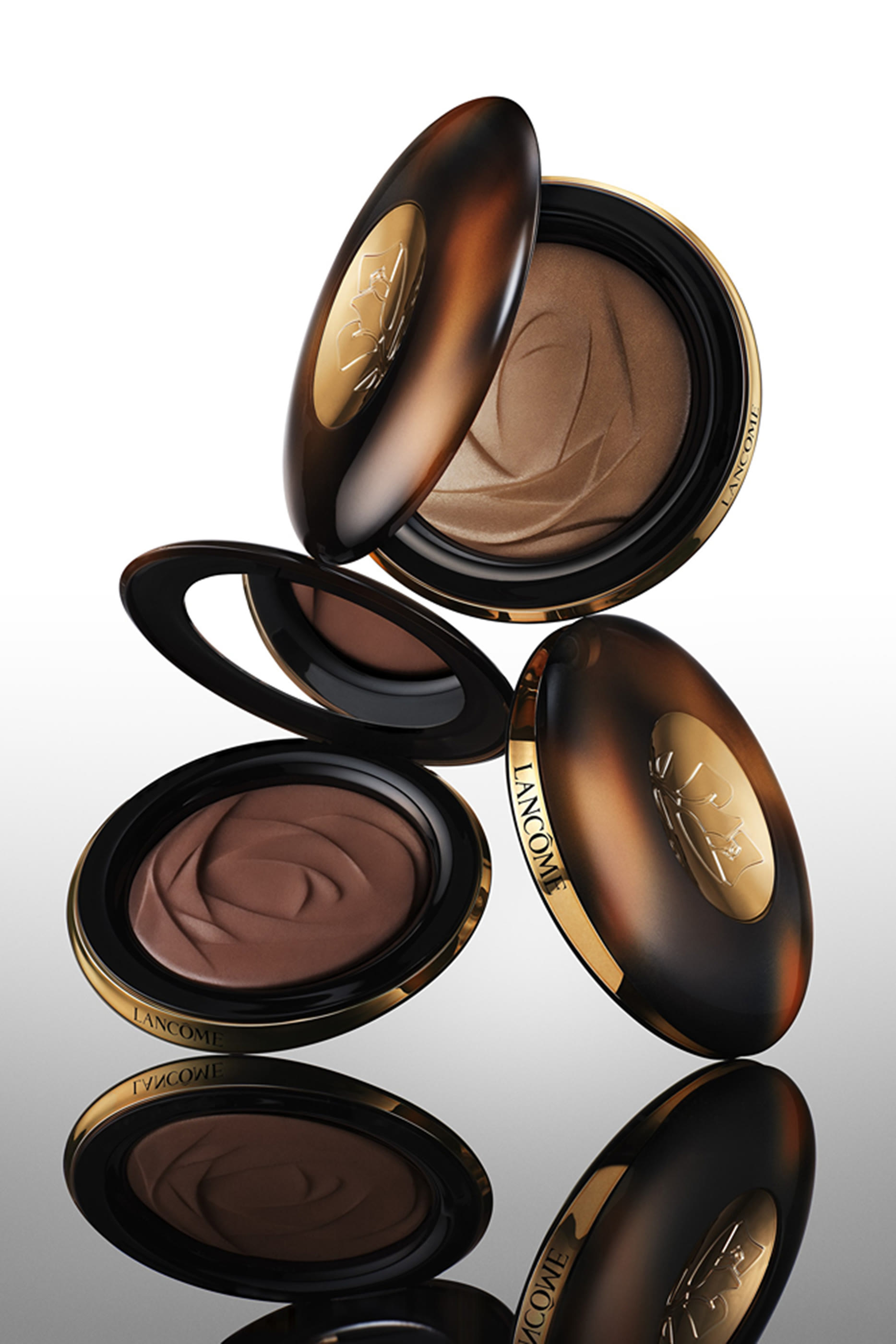 برونزر بودرة تينت ايدول الترا وير سكين ترانسفورمينج