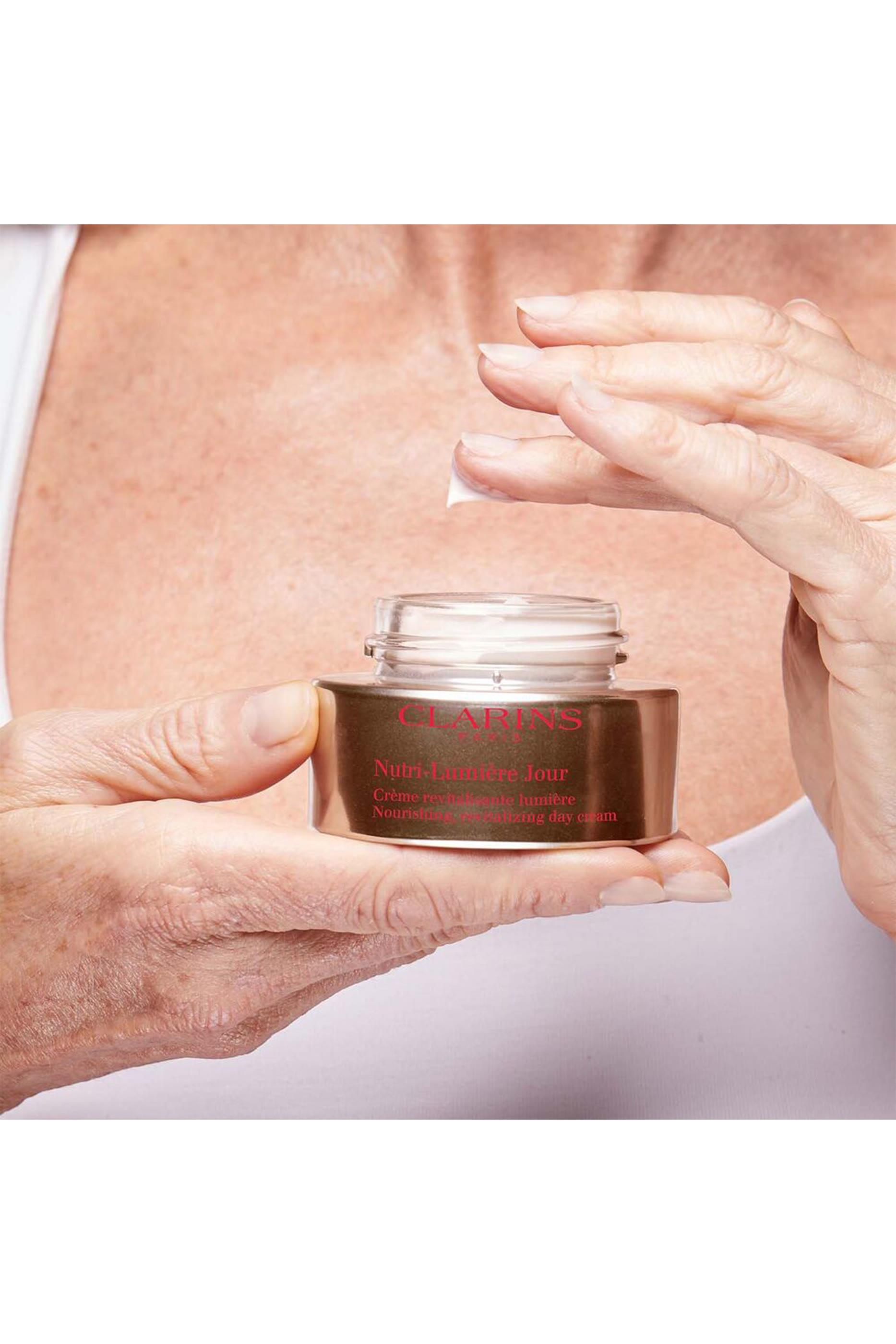 كريم نهاري نوتري لوميير جور