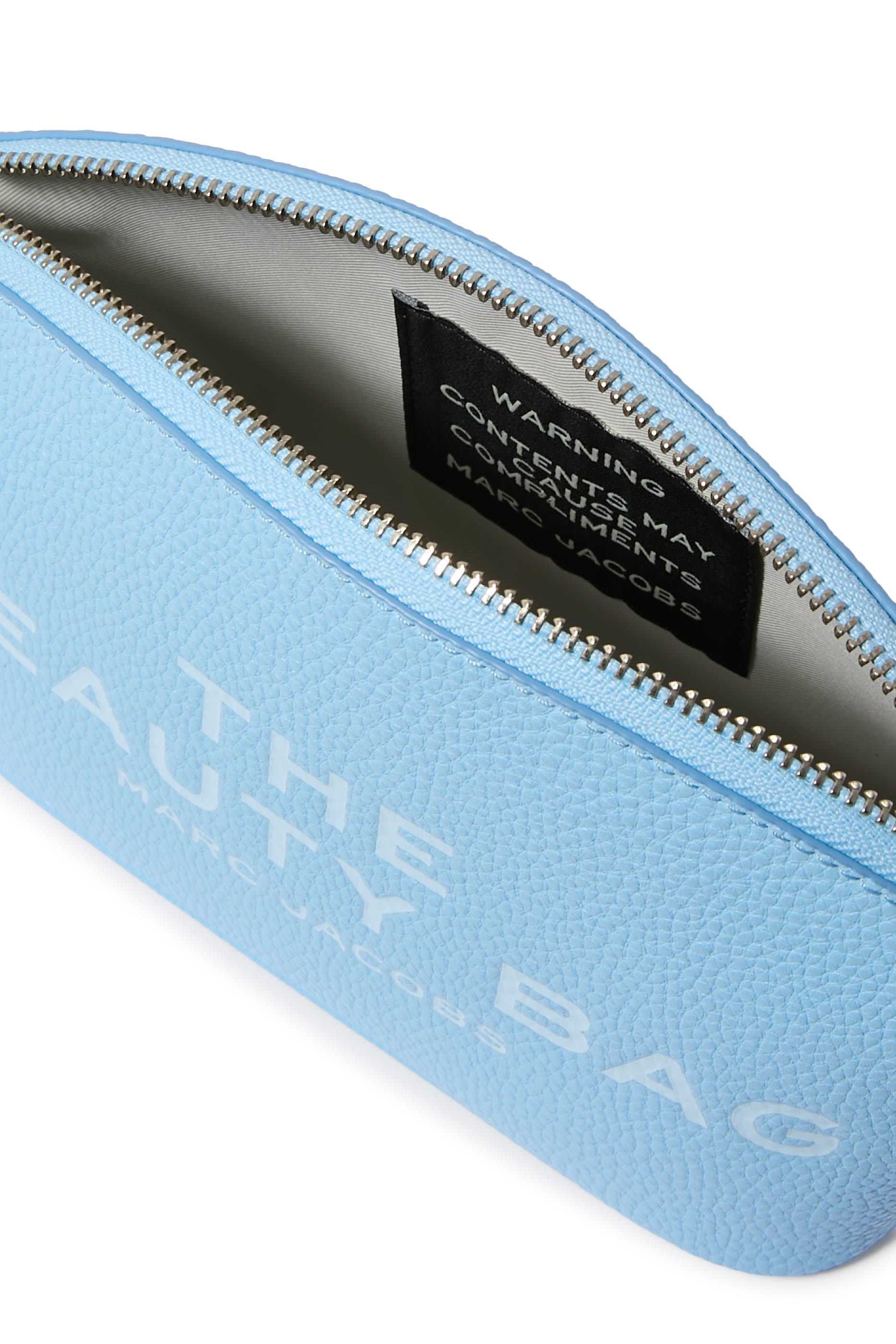 حقيبة مستحضرات تجميل