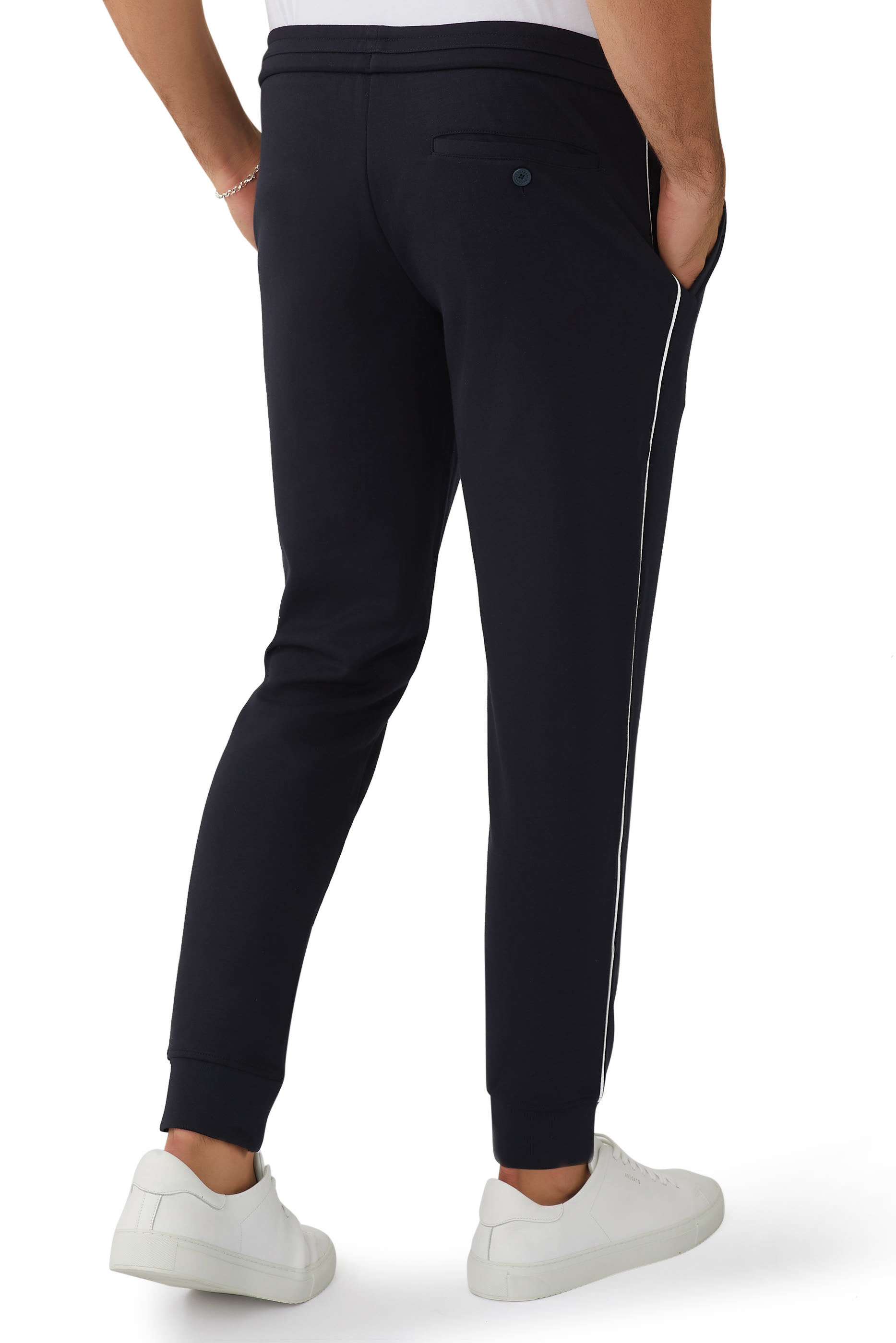  بنطال رياضي بشعار الماركة بتصميم دائري