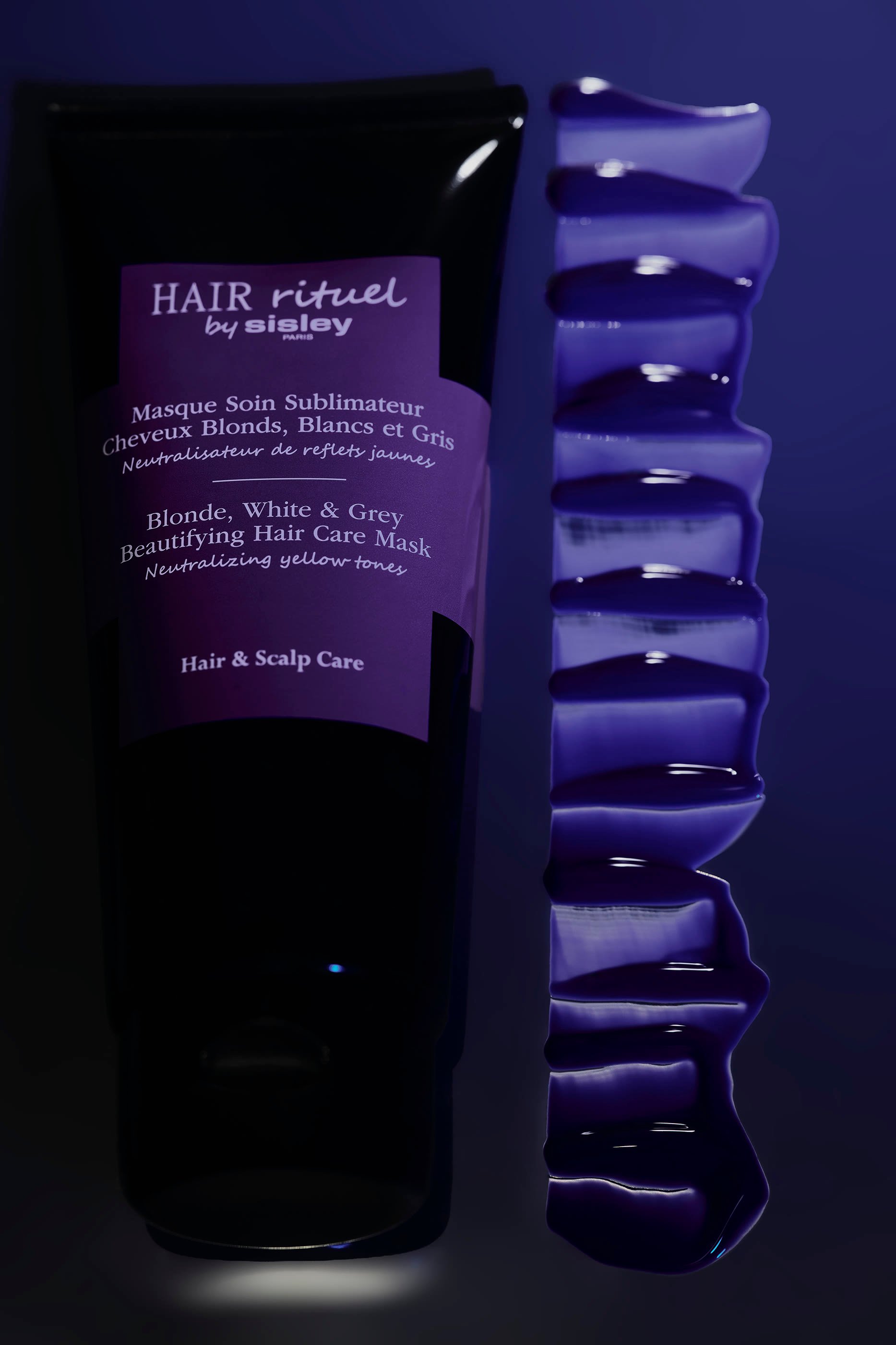 قناع لتعزيز والعناية بالشعر الأشقر والأبيض والرمادي