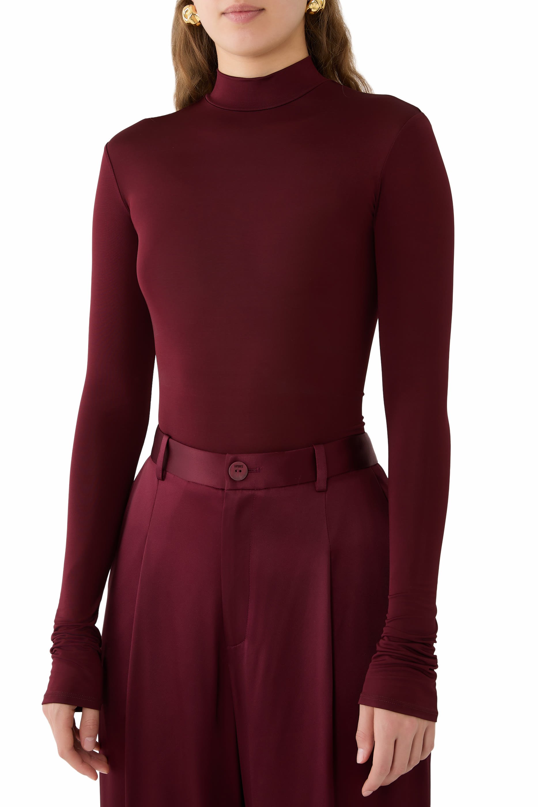  بودي سوت بياقة عالية جيرسيه