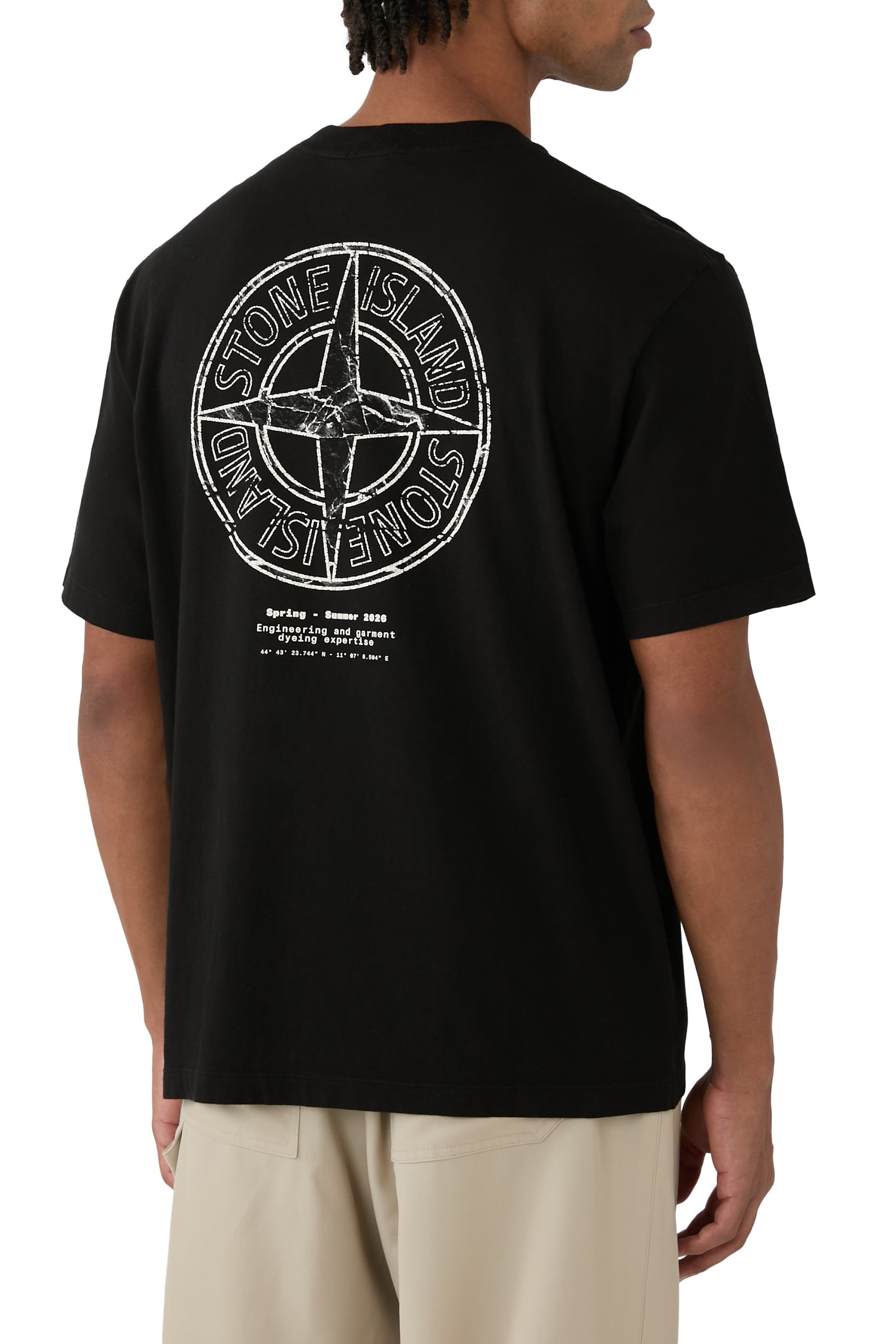 تيشيرت بشعار الماركة قطن