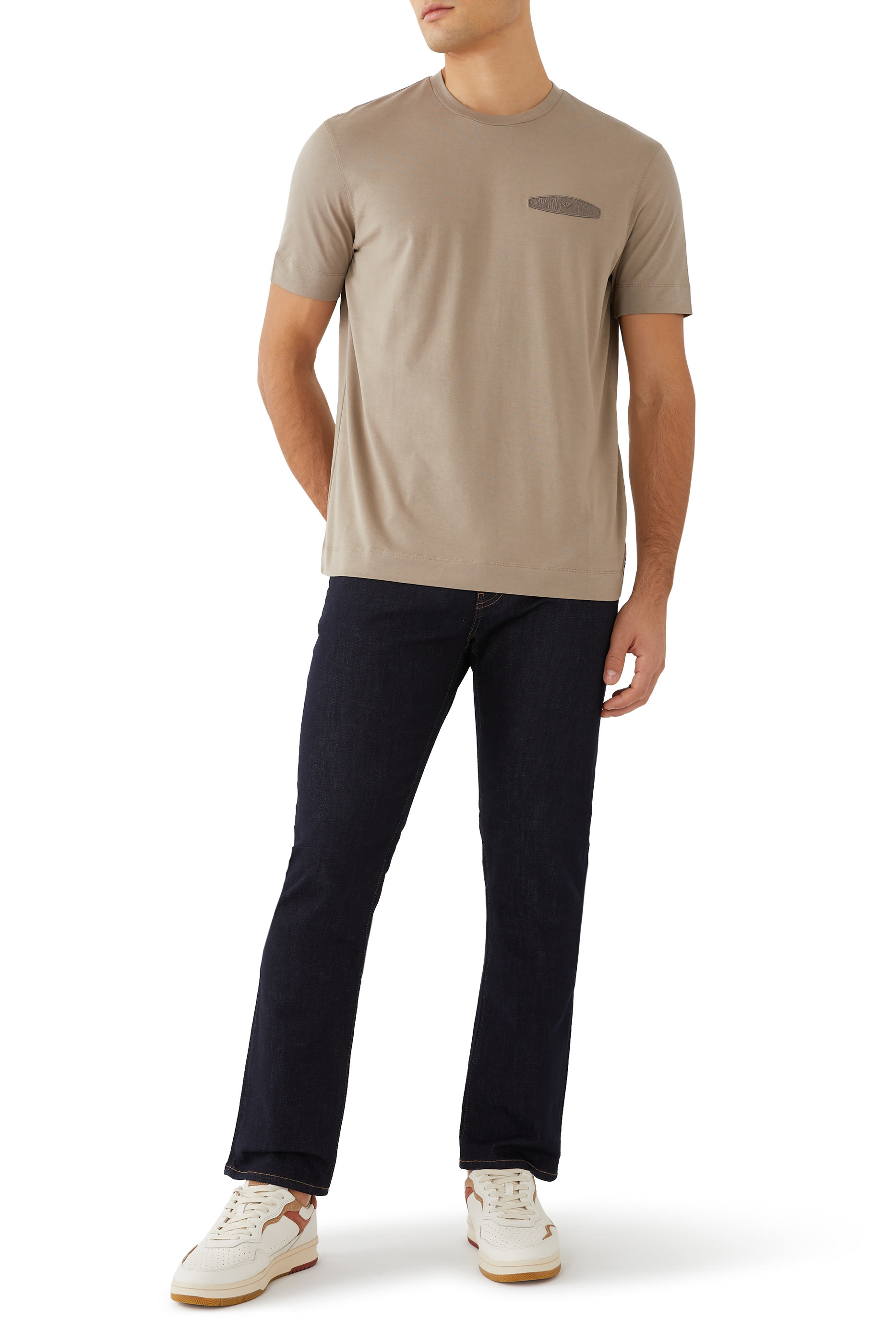 تيشيرت مطرز بحروف شعار الماركة مايكرو قطن