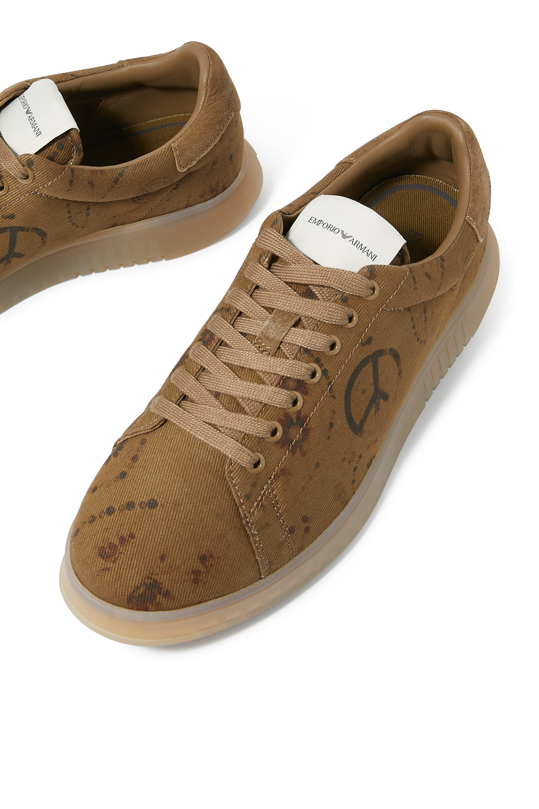 سنيكرز بكاحل منخفض