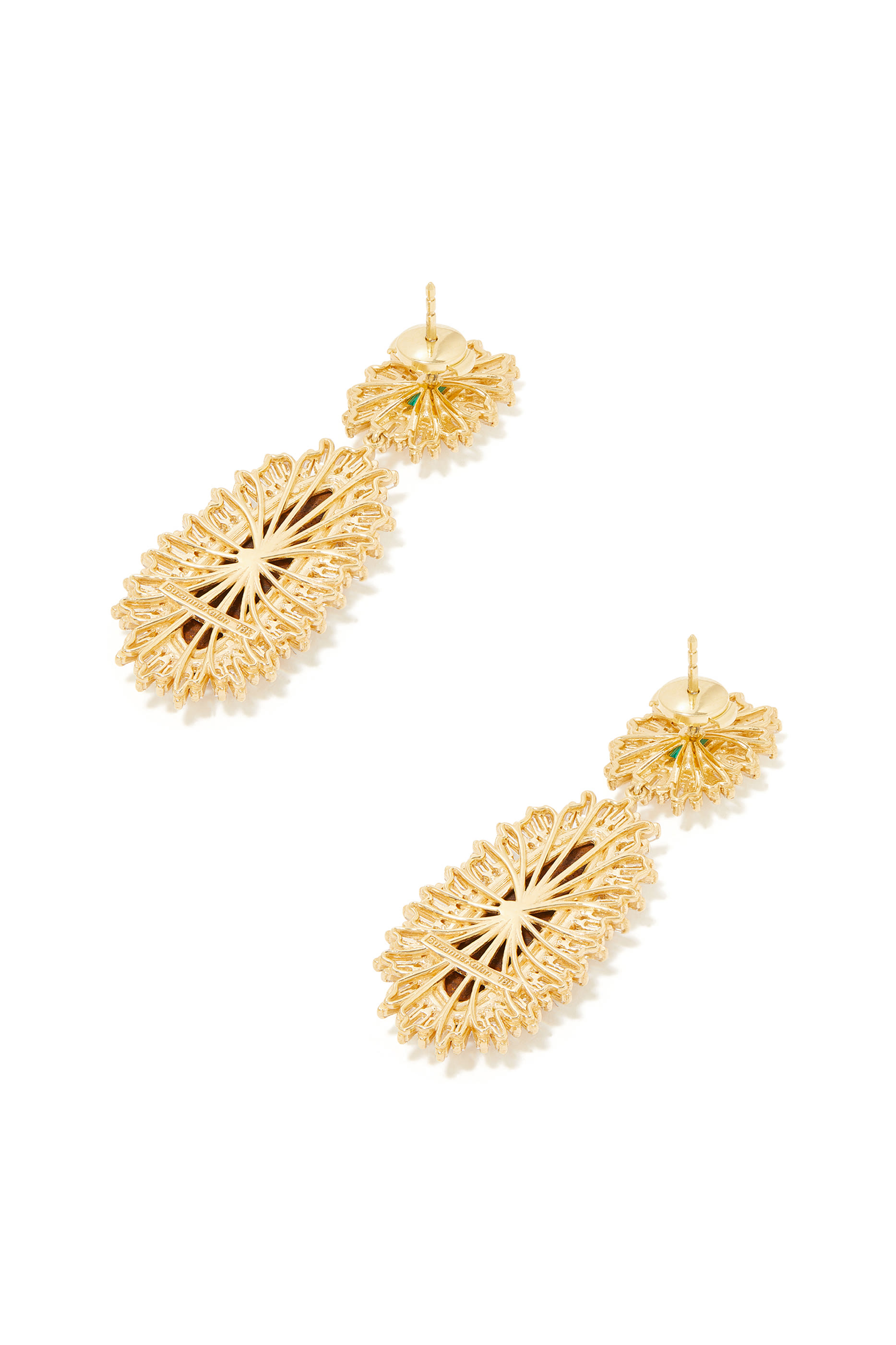 أقراط متدلية مرصعة بحجر أوبال، زمرد وماسات مستطيلة، ذهب أصفر عيار 18