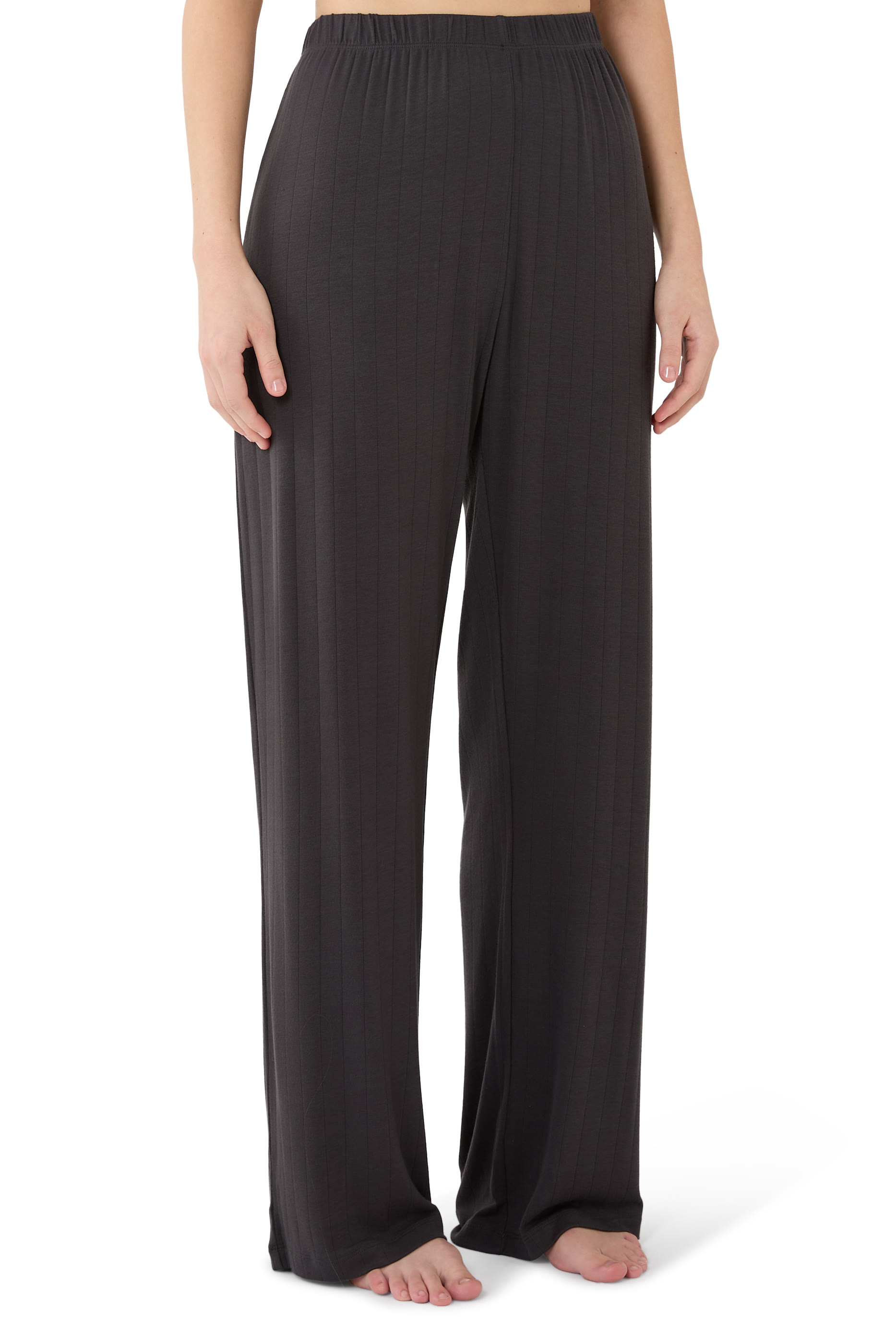 طقم بيجامة كلاسيكية بتضليع مسطح جيرسيه