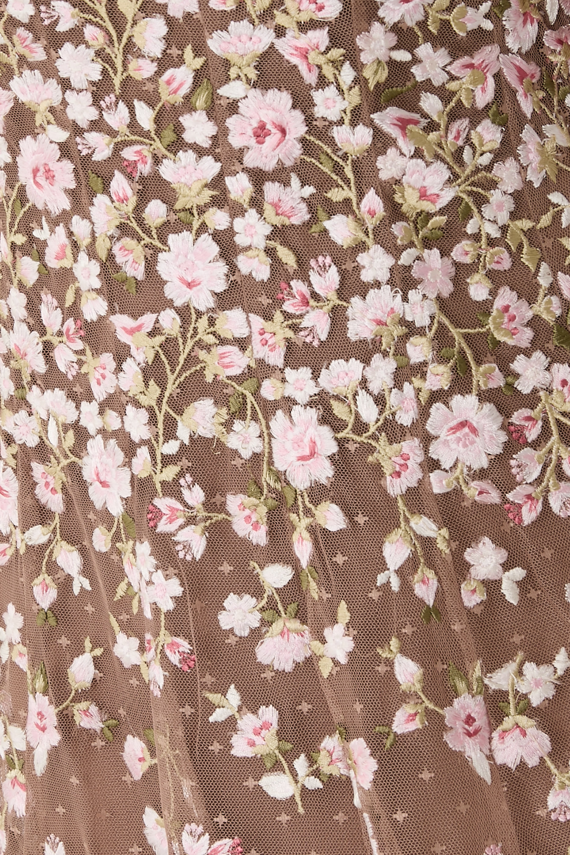 فستان سهرة سيلفيا قصير بأكمام طويلة بنقشة ورود