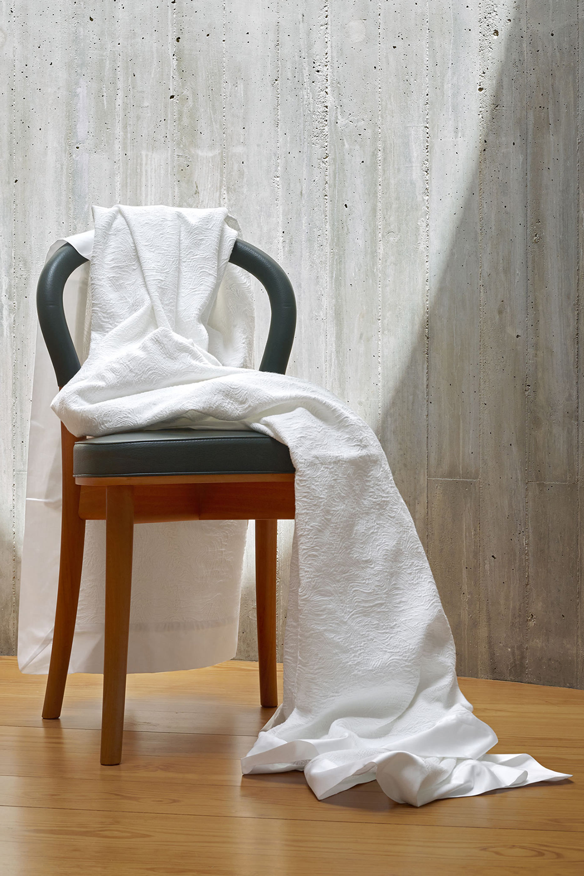 مفرش سرير أورا