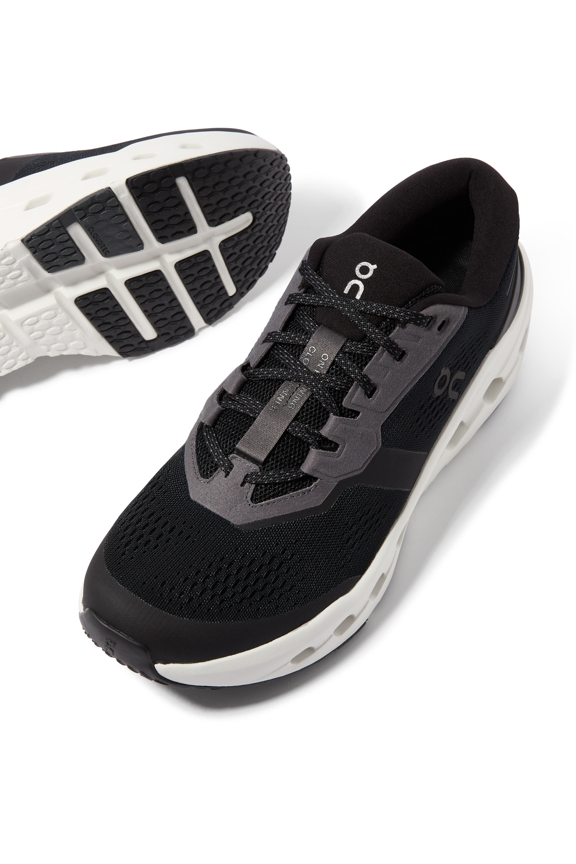 سنيكرز كلاود رانر 3