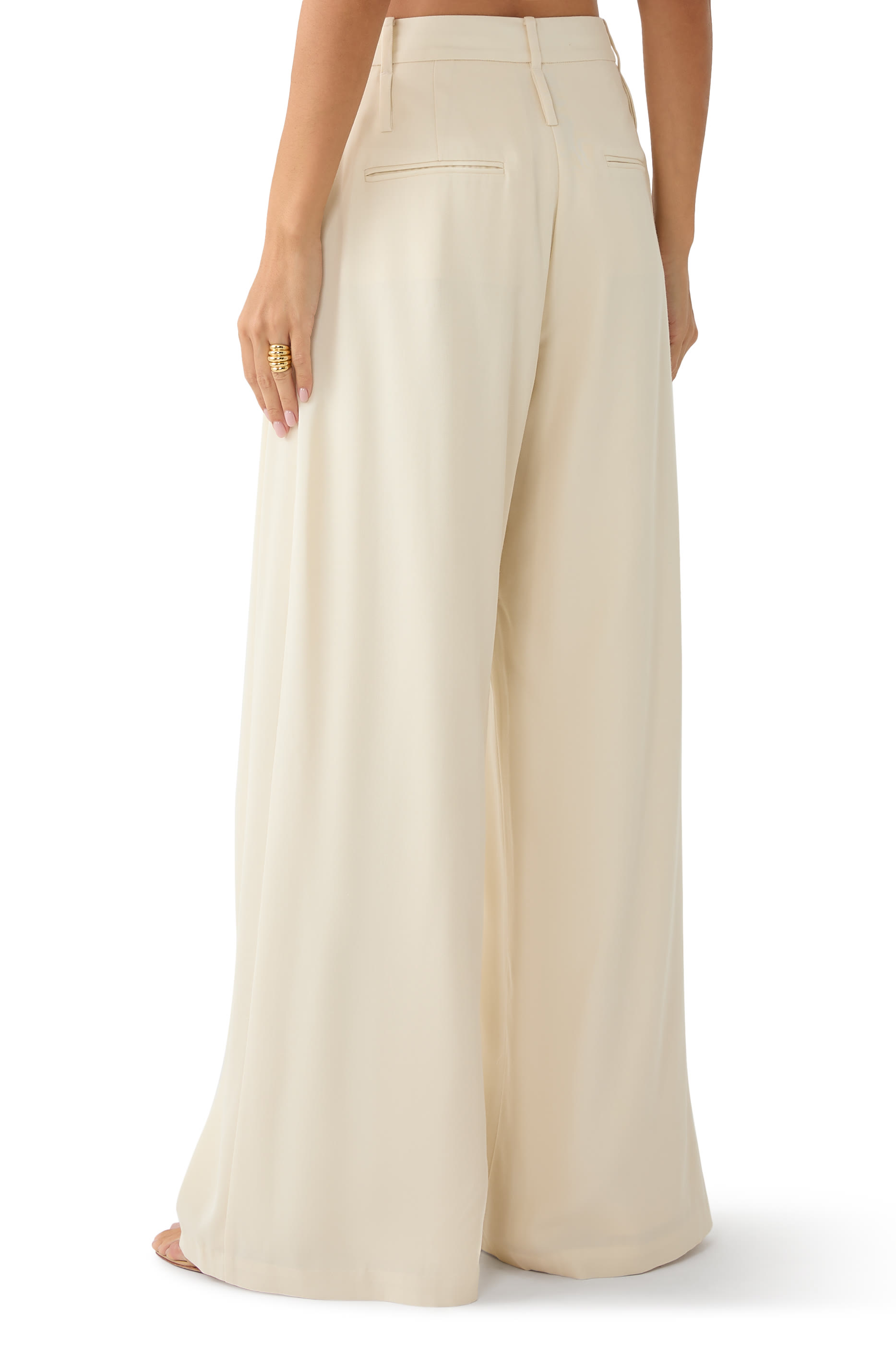 بنطال بعروتين