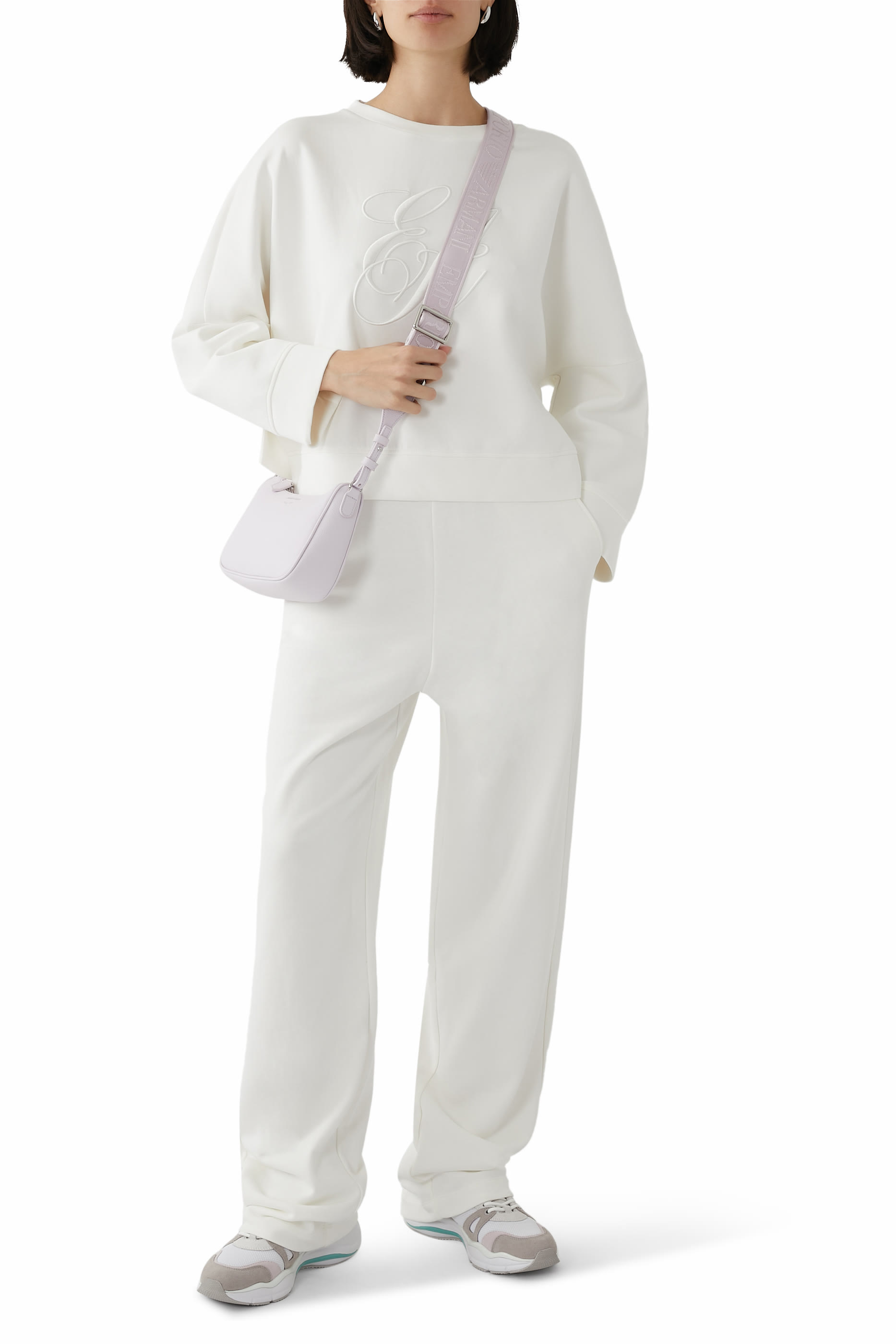 بنطال بقصة ساق مستقيمة