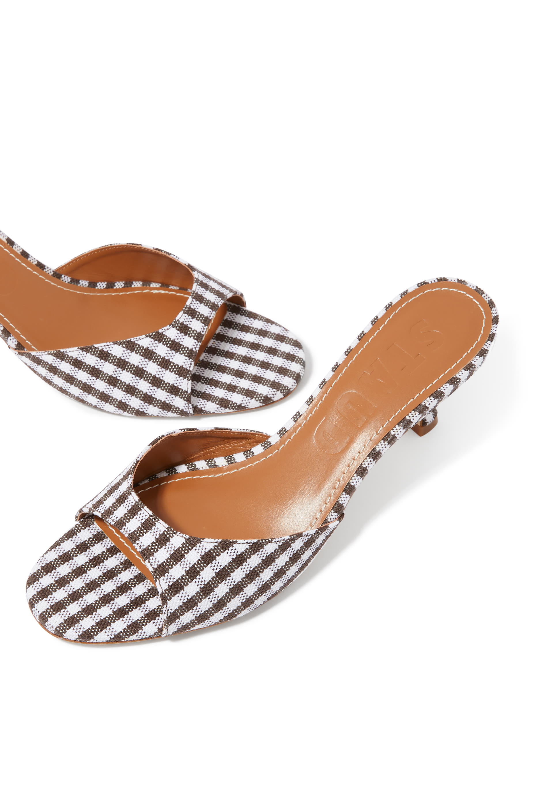 حذاء بريجيت شوكولات غينغام مفتوح من الخلف بكعب منخفض