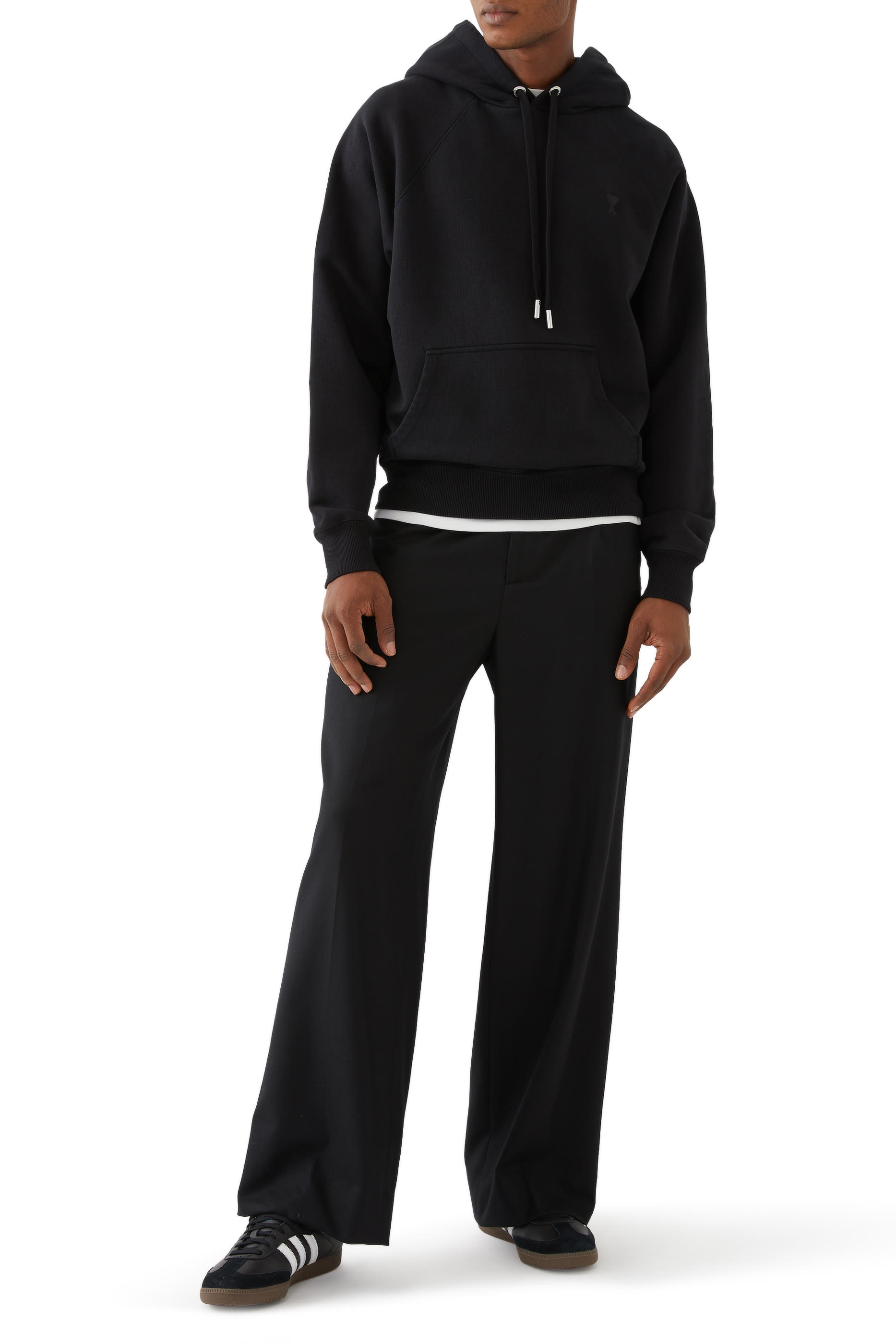 هودي بقصة مربعة