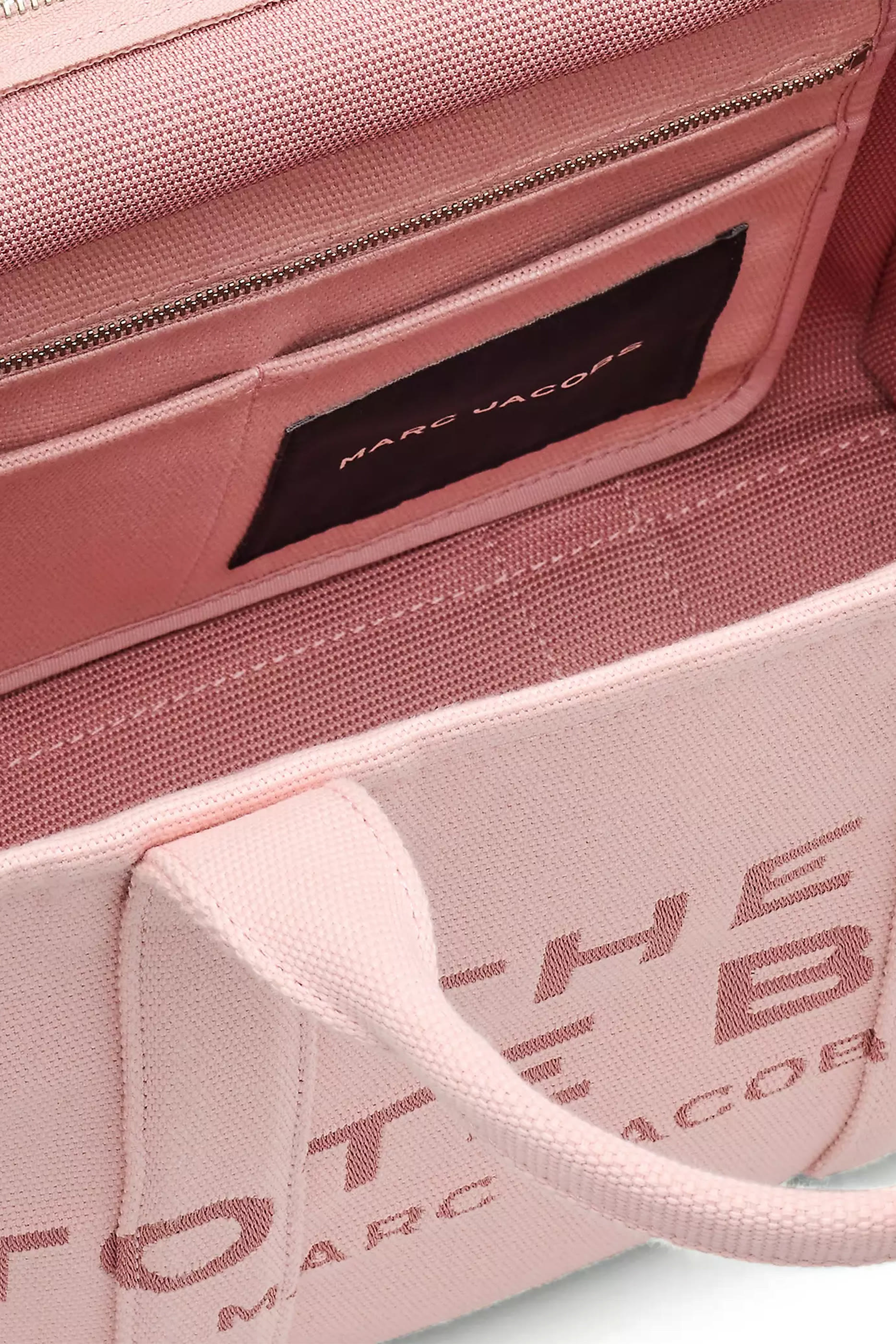 حقيبة يد متوسطة جاكار