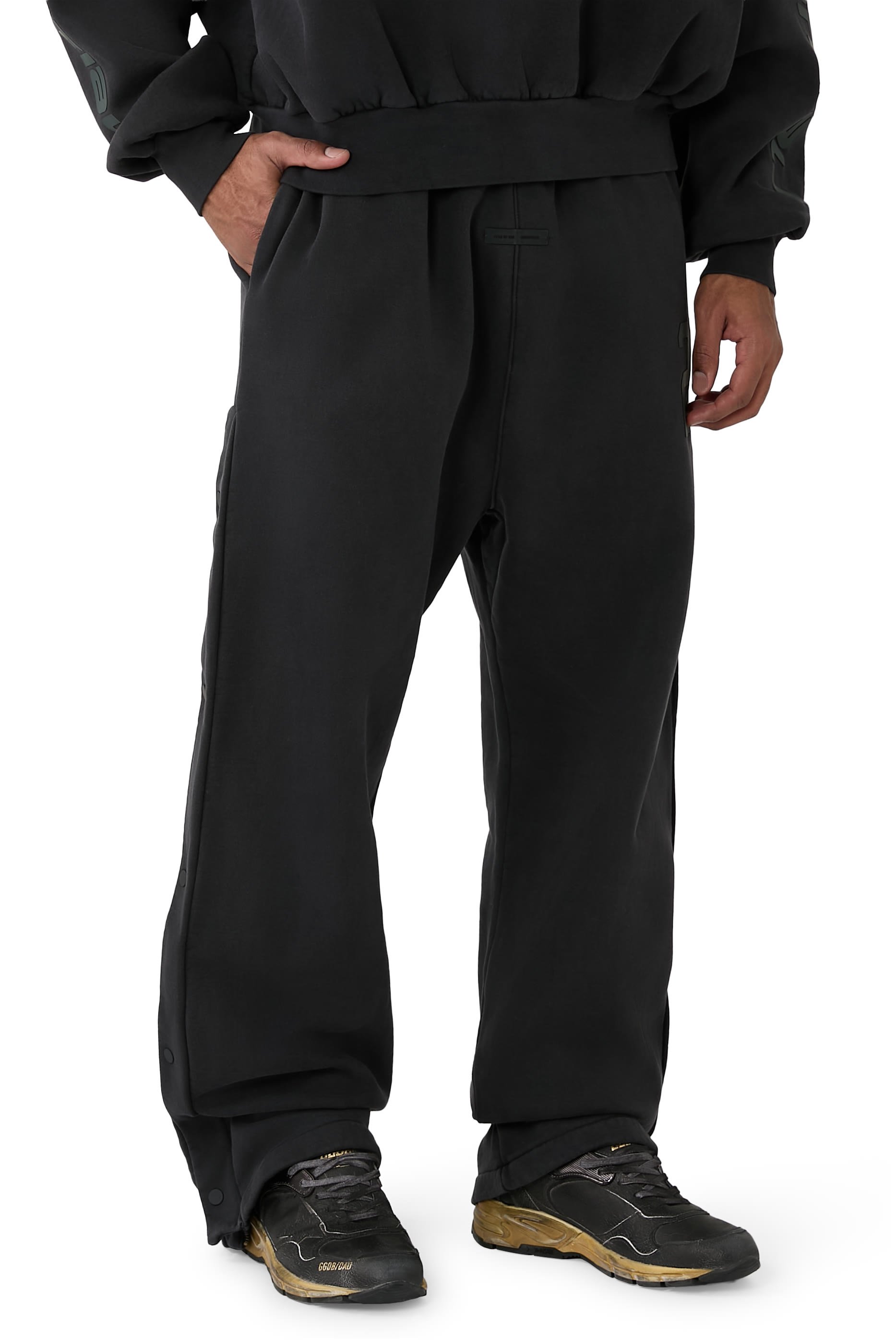 سنيكرز داد ستار