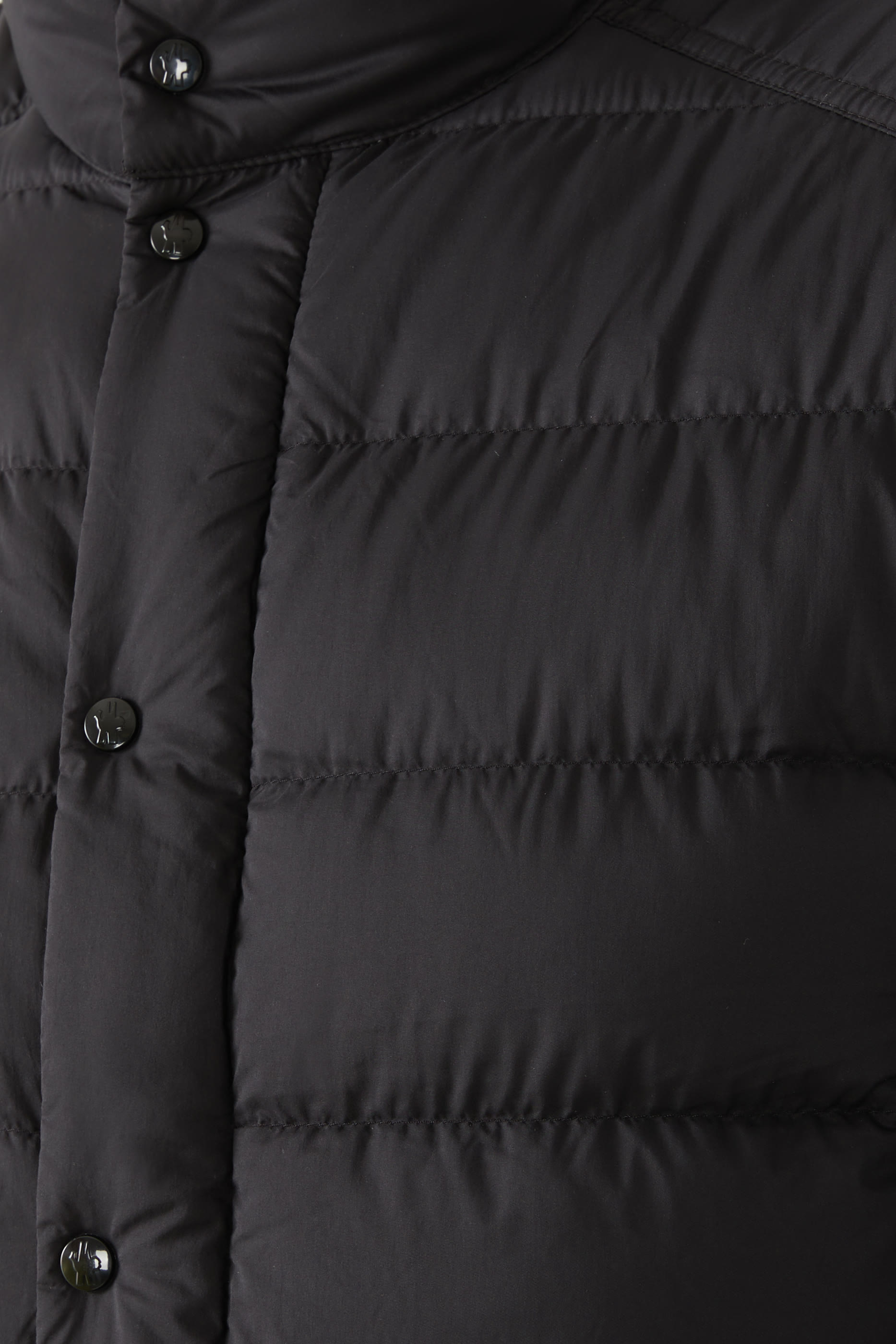 جاكيت قصير بتصميم مبطن بالزغب