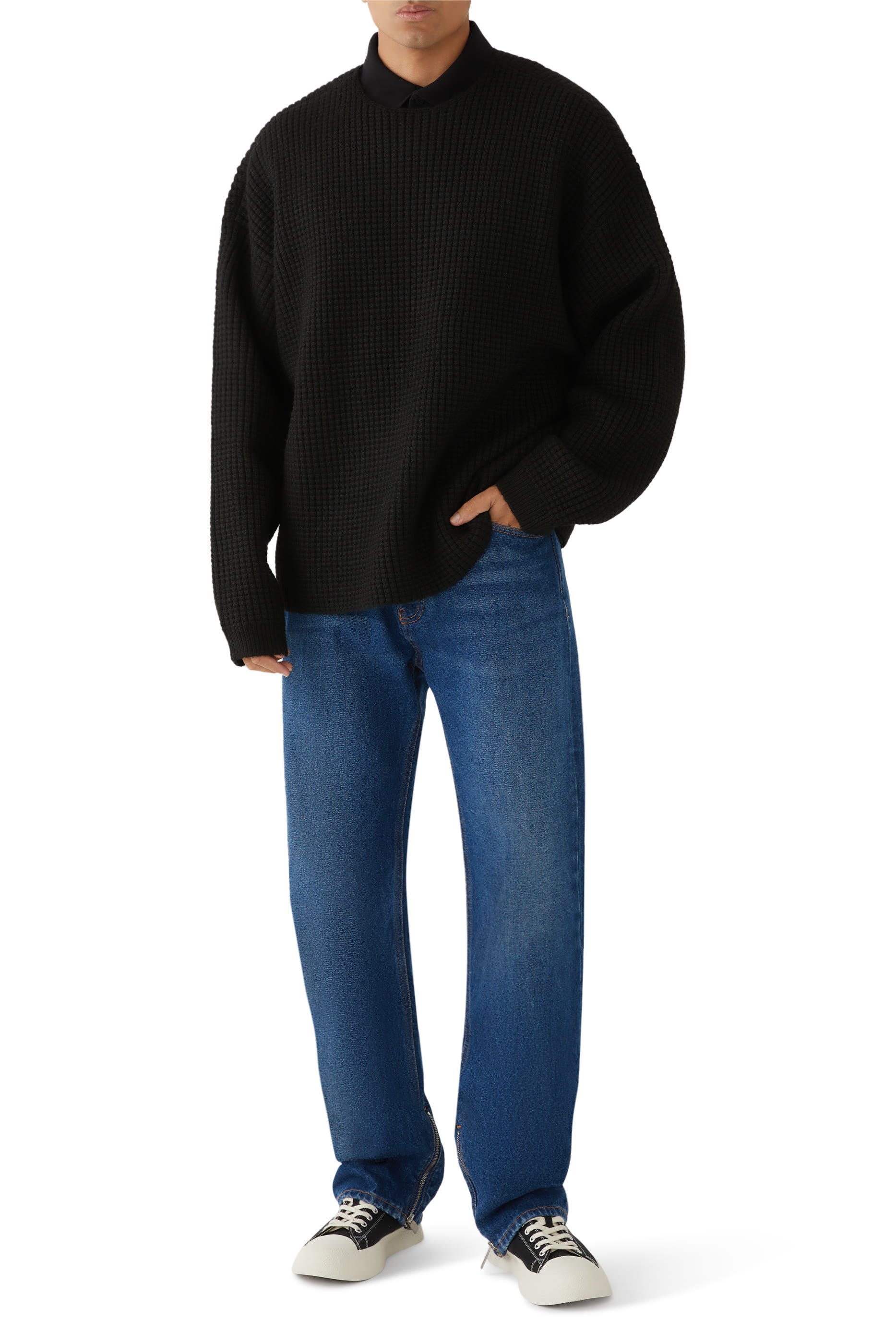 كنزة بياقة ضيقة نسيج متشابك ثقيل