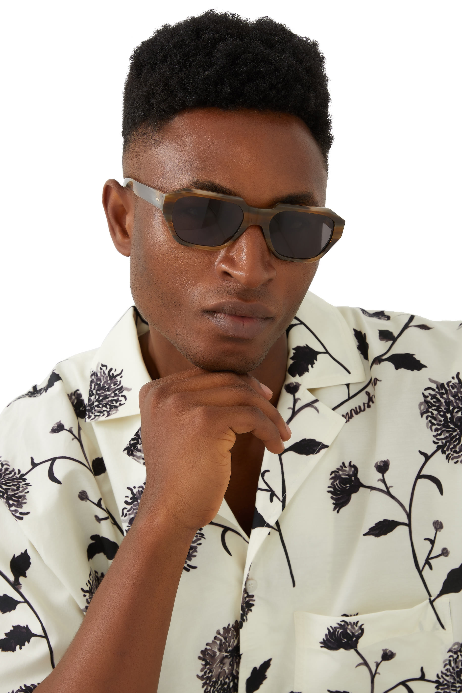 نظارة شمسية إس يوبي002 بإطار مزوي