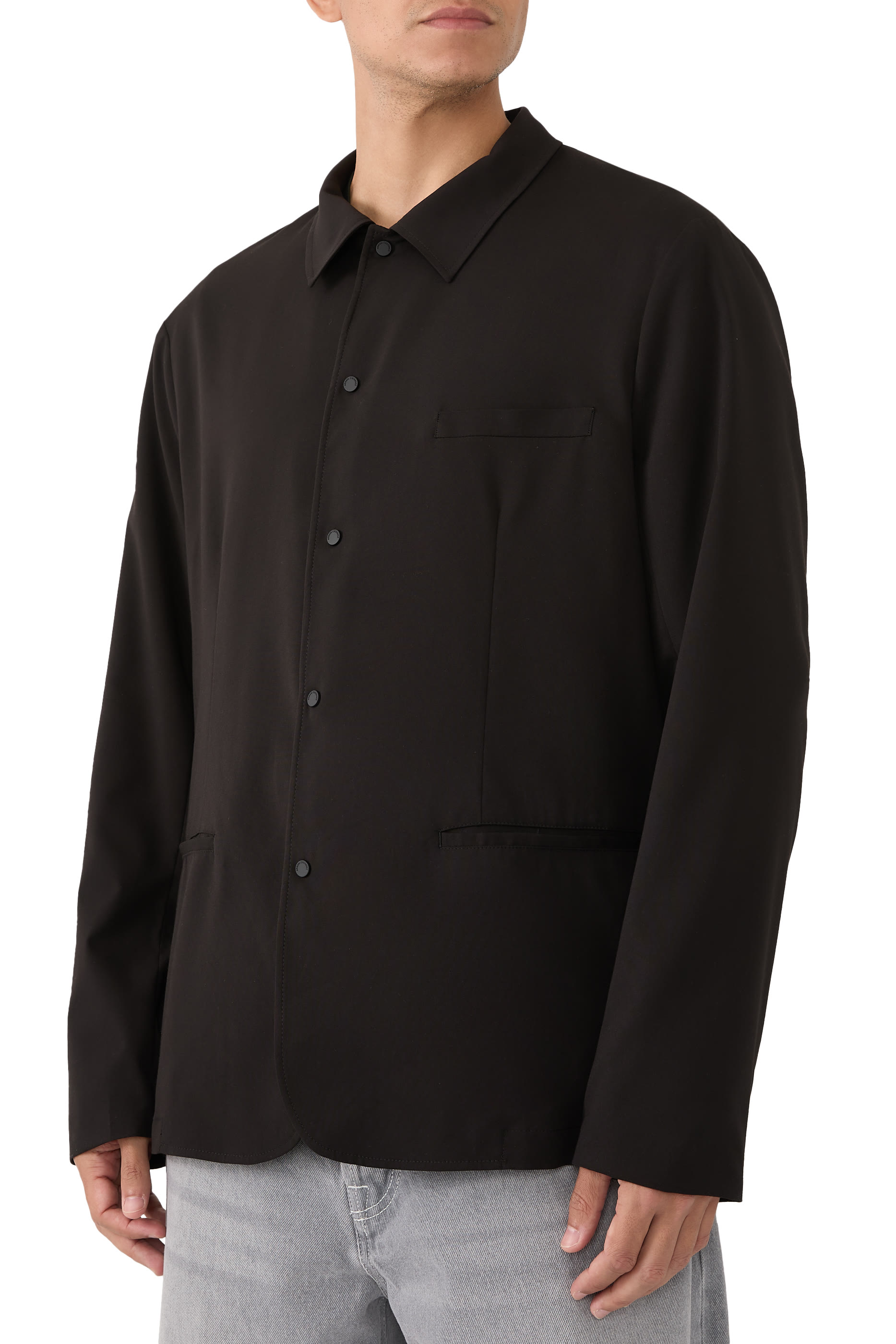 جاكيت بصف أزرار