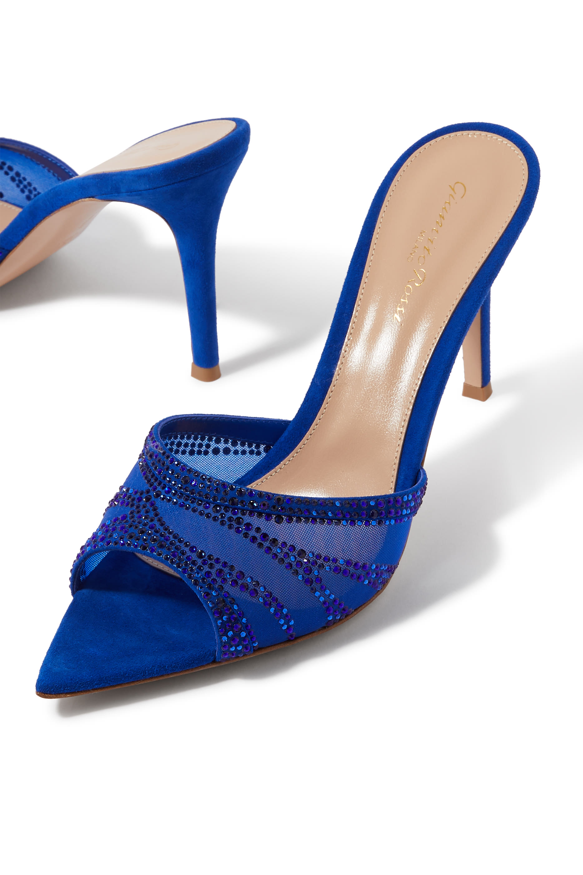 حذاء رانيا 85 مفتوح من الخلف