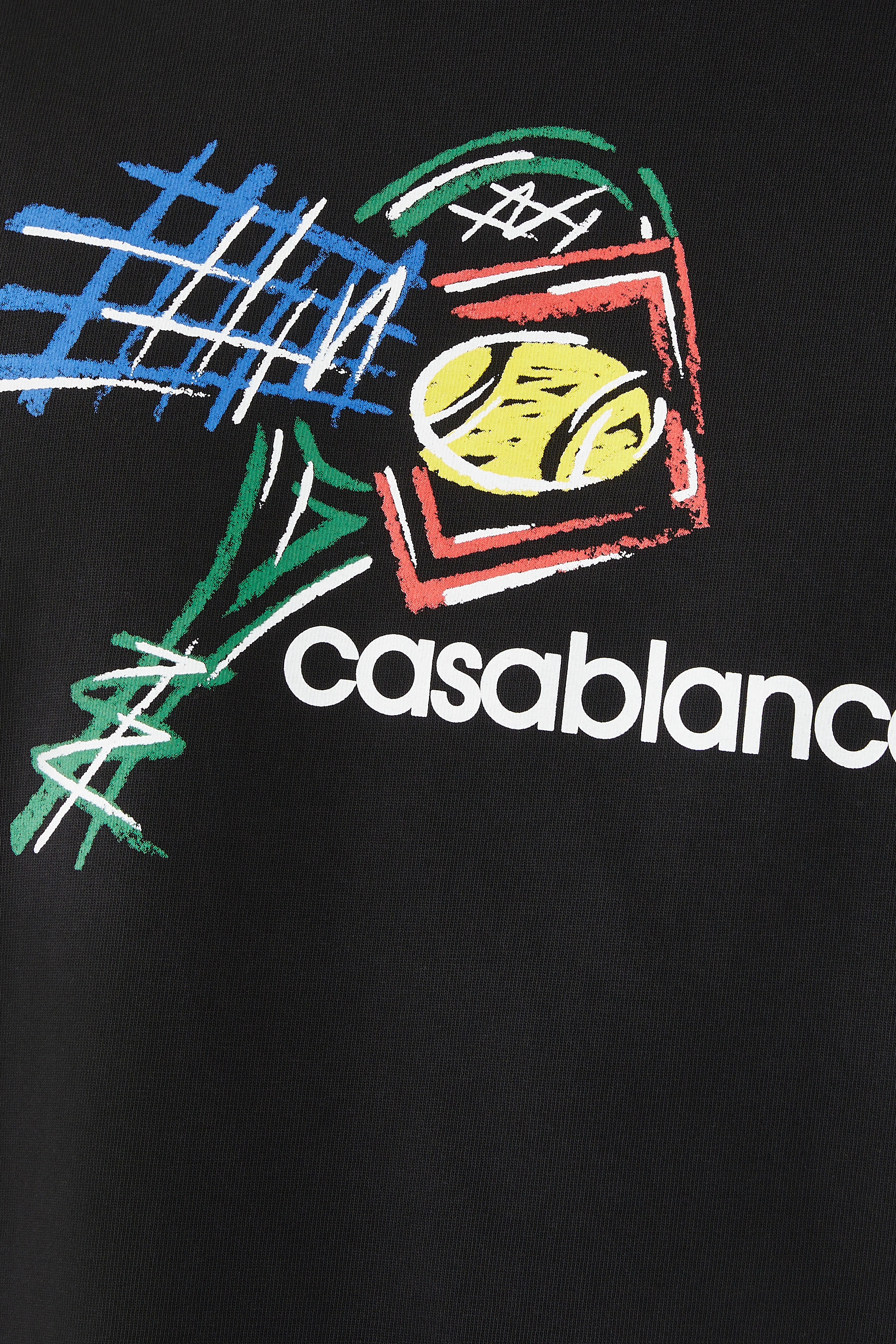 تيشيرت بطبعات مضرب تنس