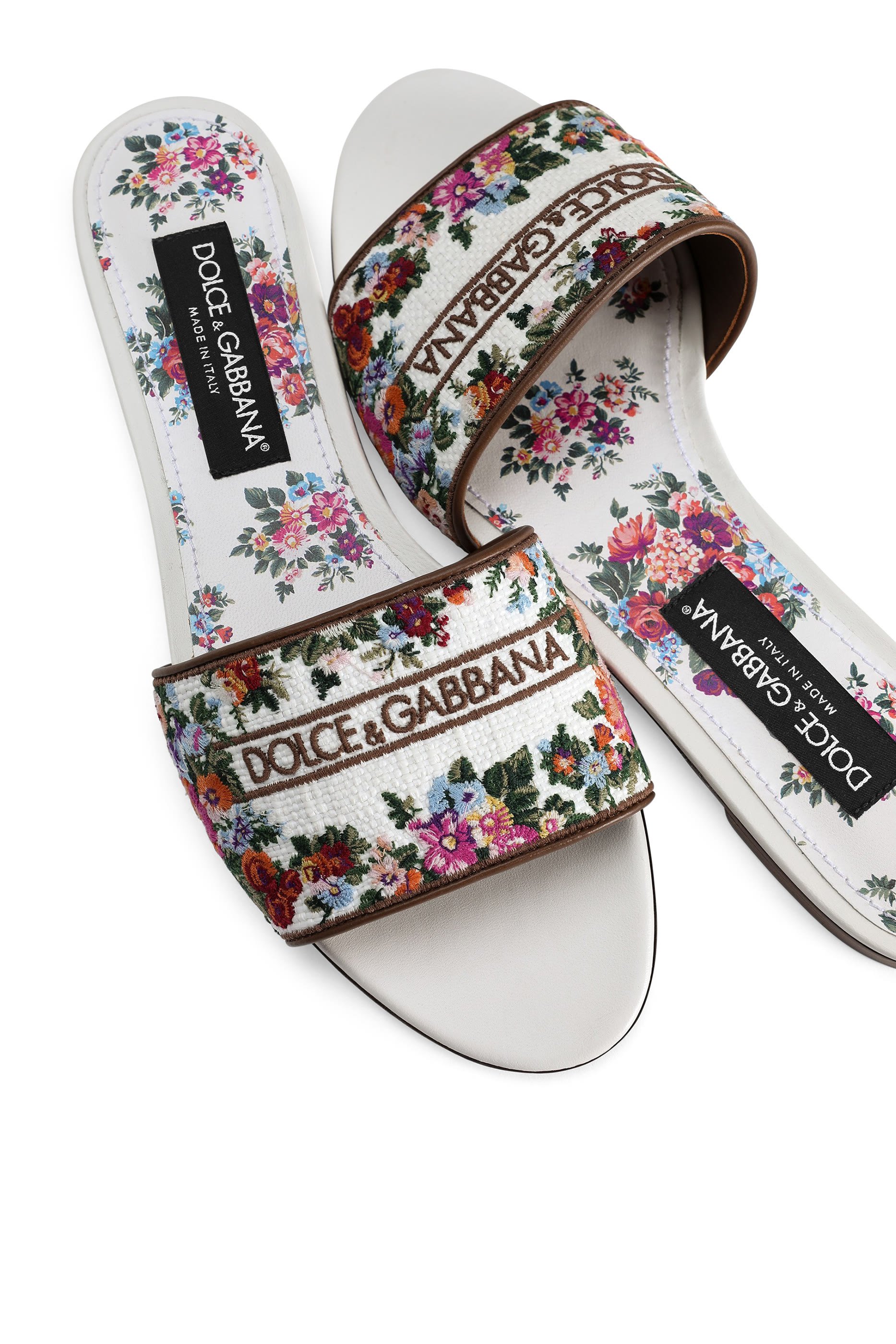 حذاء مفتوح مزين